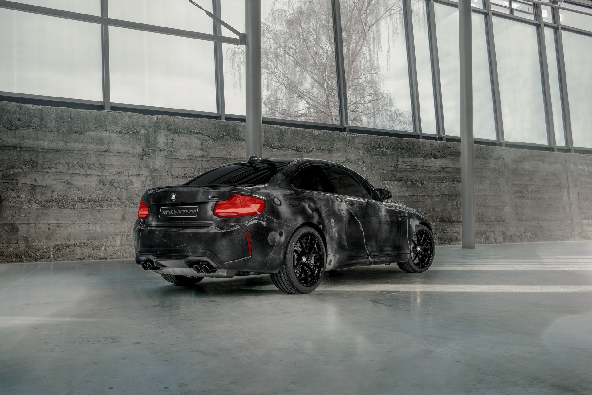 BMW ra mat M2 phien ban ve graffiti anh 8