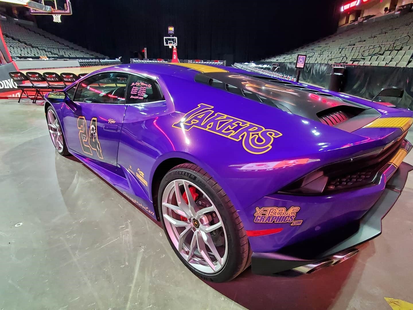 Lamborghini Huracan tuong niem Kobe Bryant anh 3