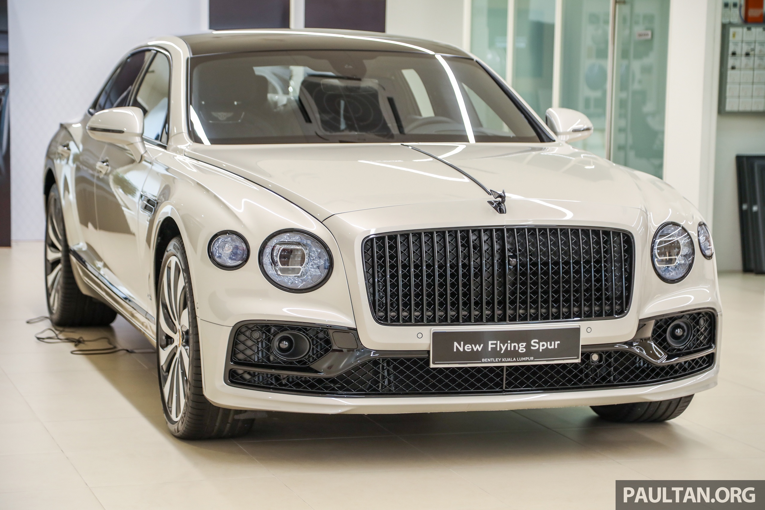 Bentley Flying Spur 2020 ra mắt Malaysia ảnh 4 Bentley Flying Spur 2020 ra mat Malaysia anh 4