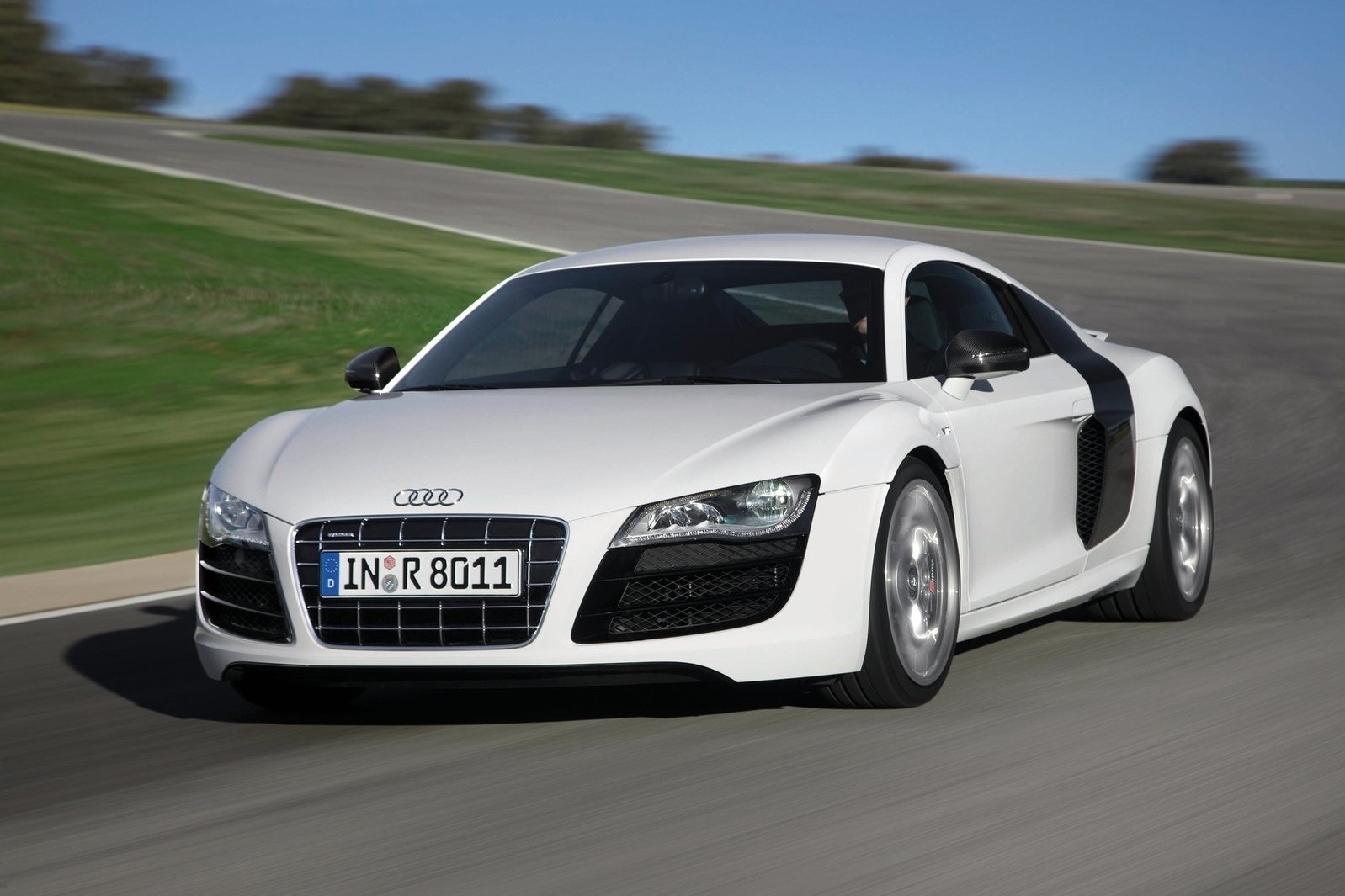 ty phu Bloomberg chay xe gi anh 6