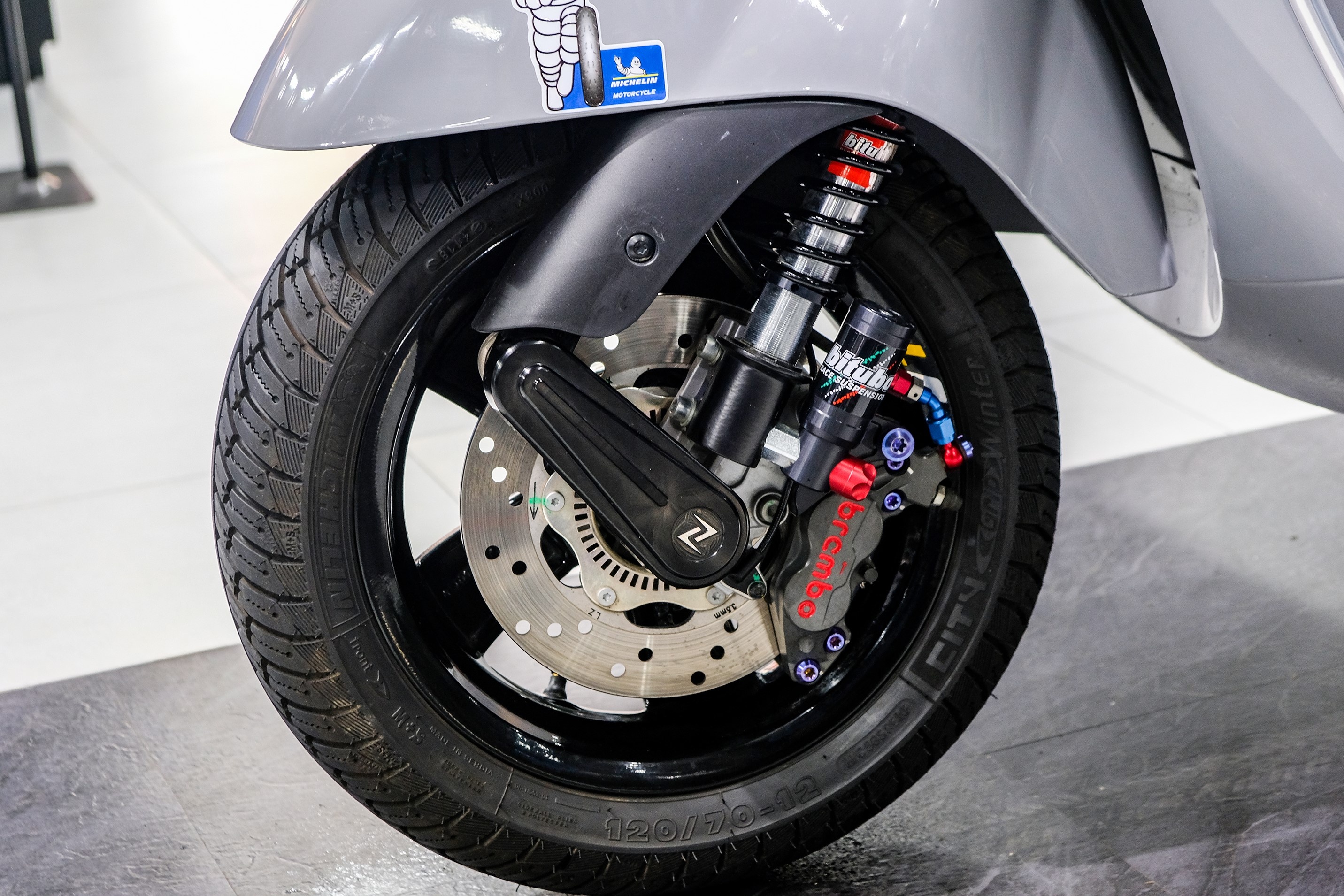 Dàn Vespa độ  ảnh 10 Dan Vespa do anh 10