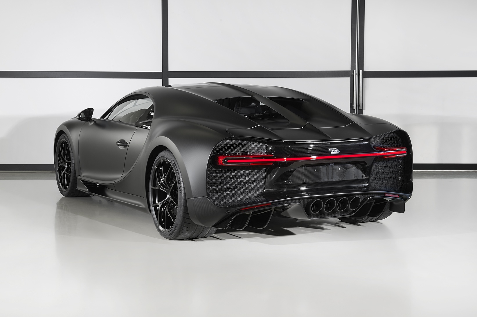 Bugatti xuất xưởng chiếc Chiron thứ 250 ảnh 3 Bugatti xuat xuong chiec Chiron thu 250 anh 3