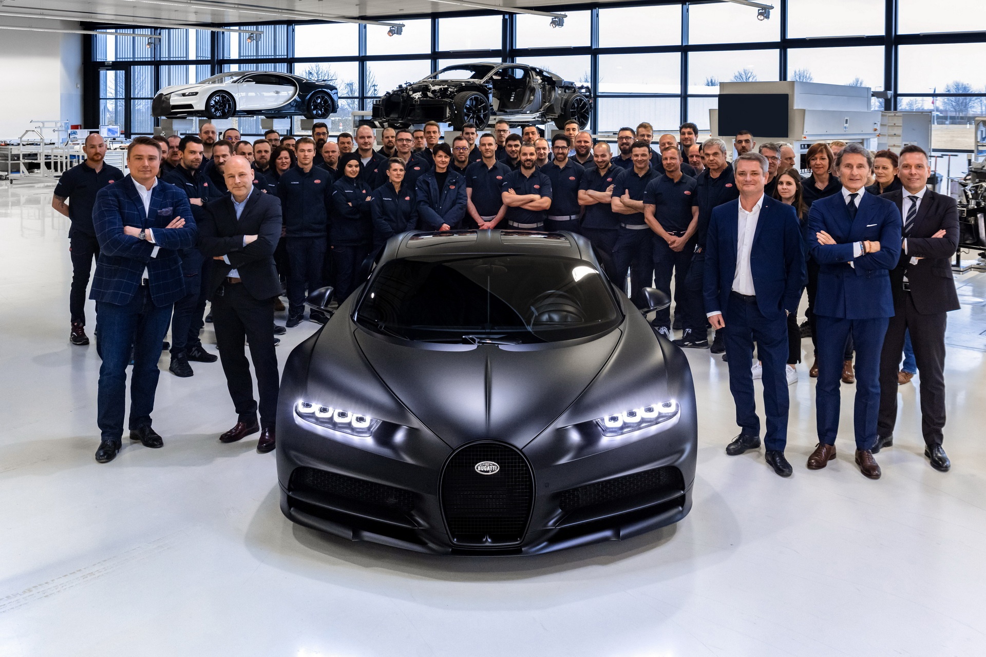 Bugatti xuất xưởng chiếc Chiron thứ 250 ảnh 1 Bugatti xuat xuong chiec Chiron thu 250 anh 1
