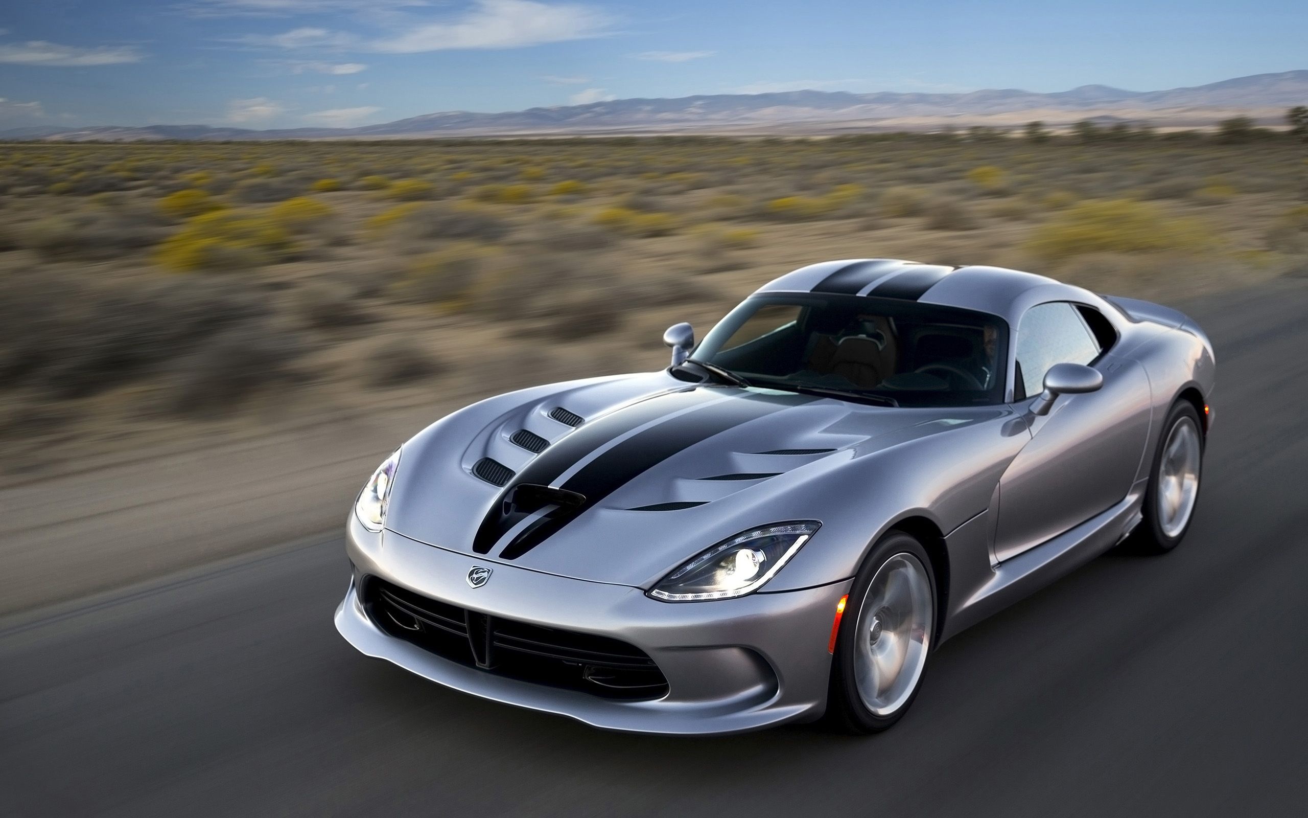 Nhung mau xe dung tich lon nhat anh 10