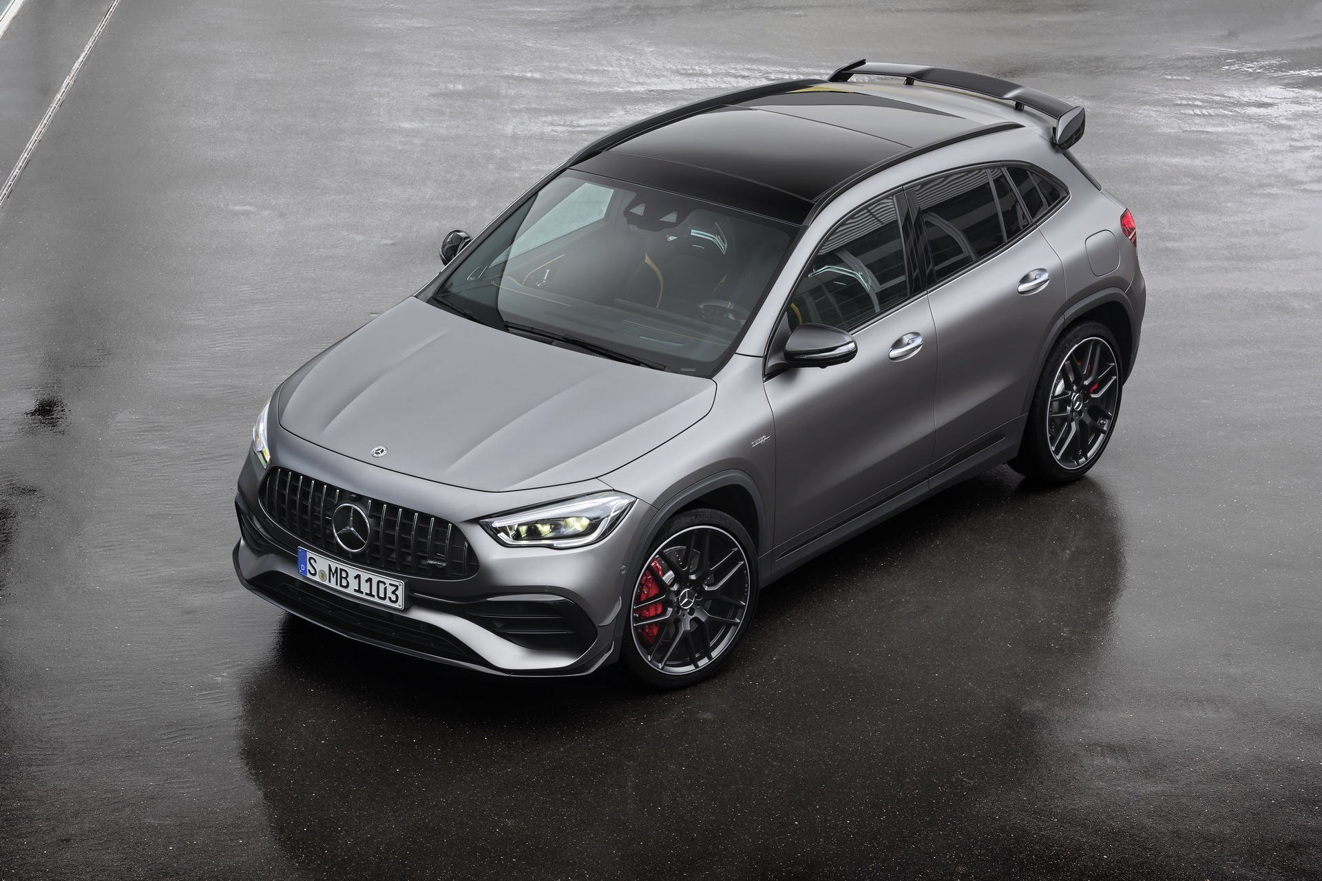 Mercedes-AMG ra mắt mẫu GLA 45 ảnh 14 Mercedes-AMG ra mat mau GLA 45 anh 14