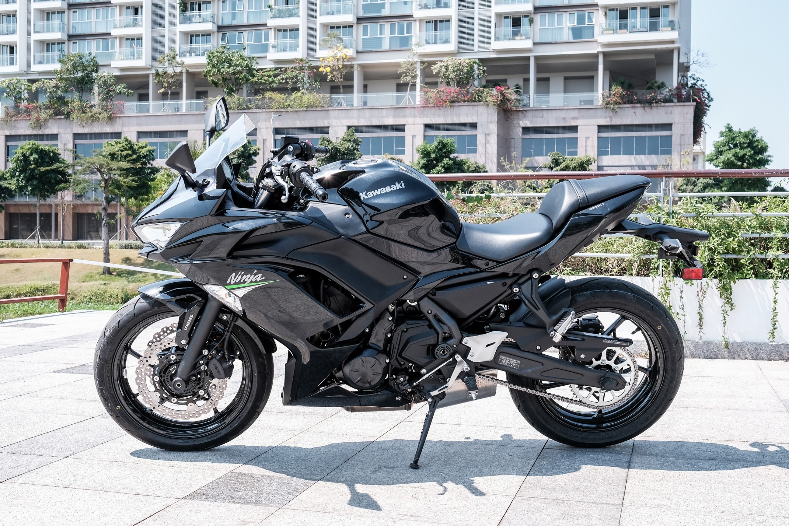 Kawasaki Ninja 650 2020  ra mat Viet Nam anh 2