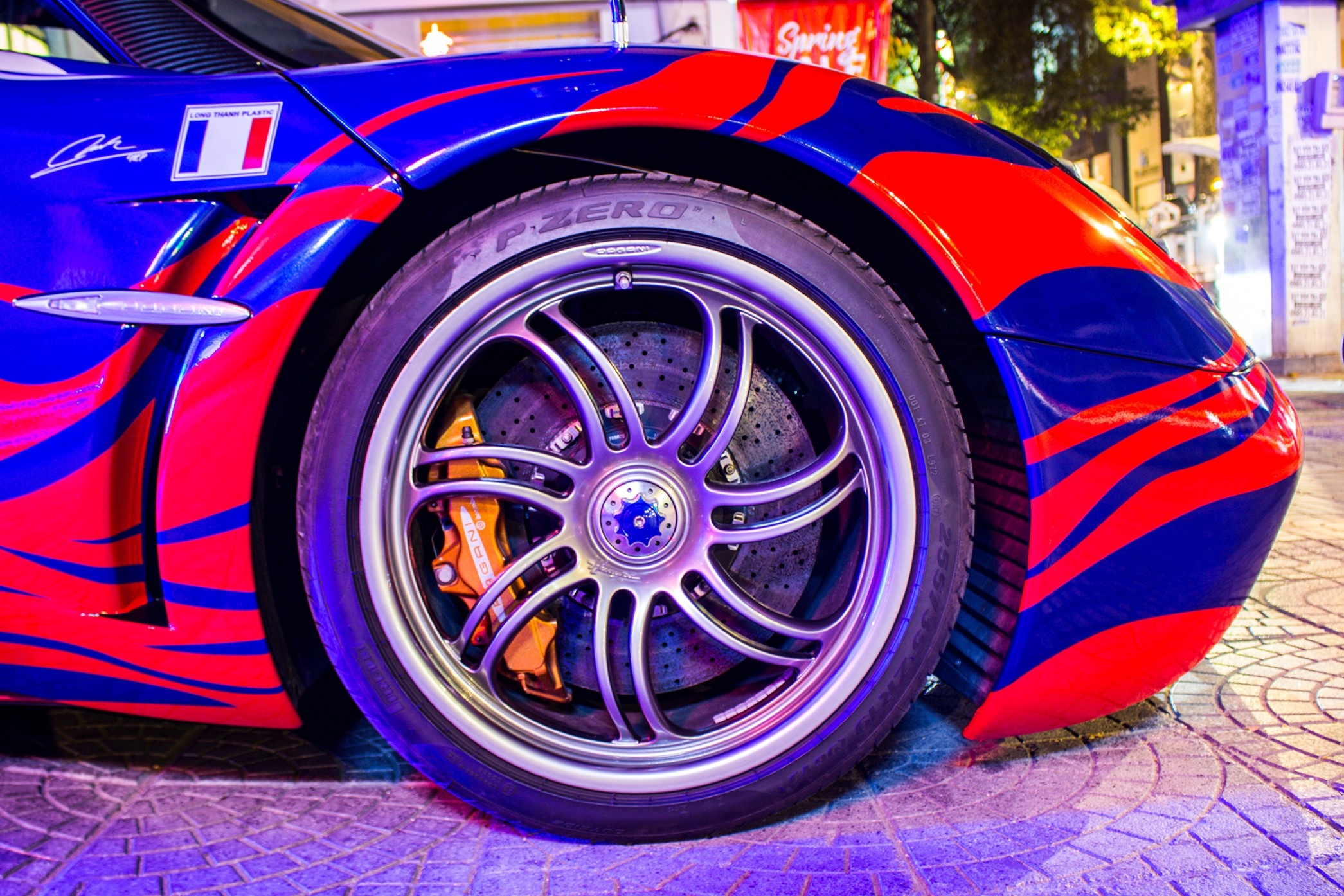 Pagani Huayra  cua Minh Nhua anh 7