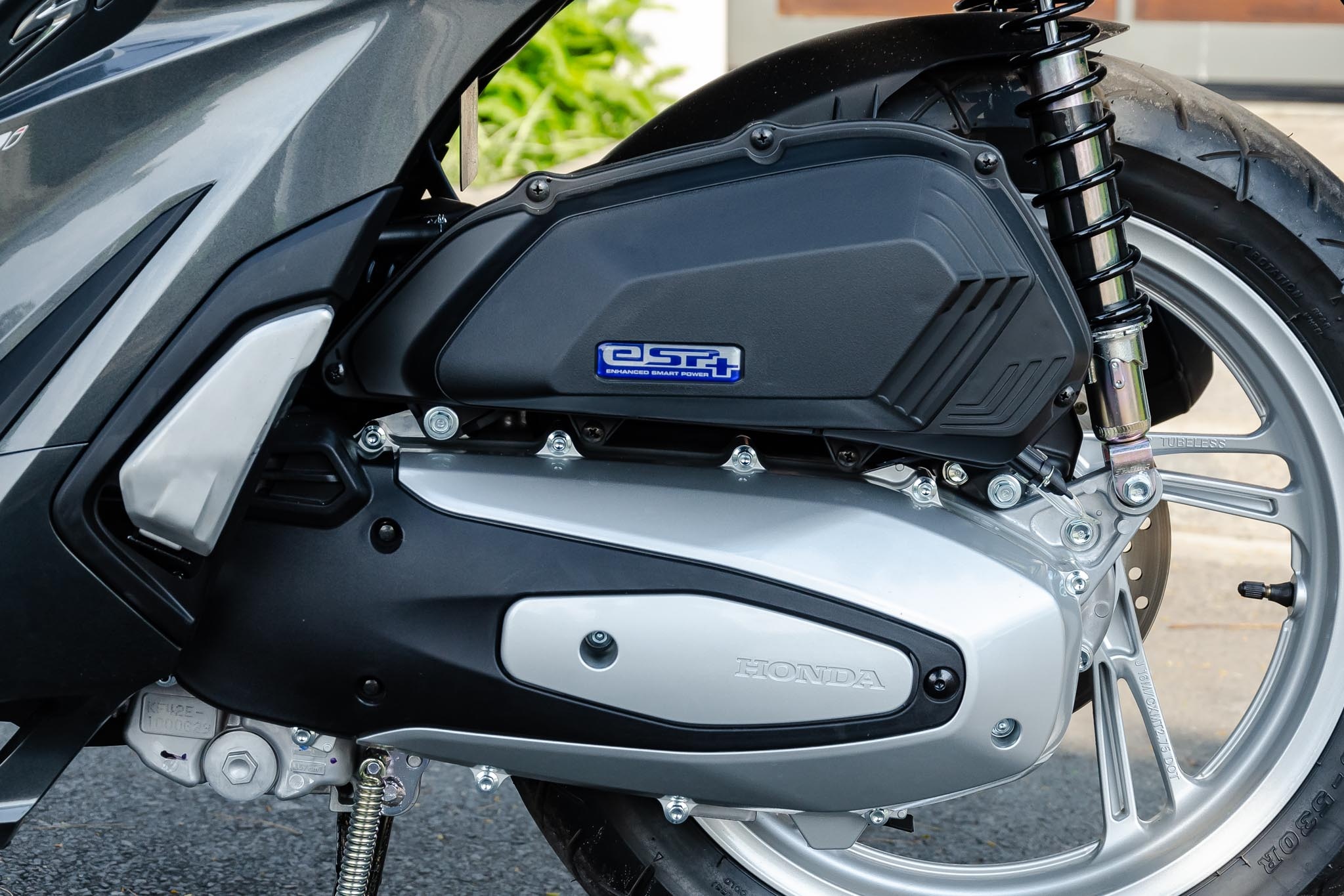So sanh Piaggio Medley 2020 và SH 2020 ảnh 12 So sanh Piaggio Medley 2020 va SH 2020 anh 12