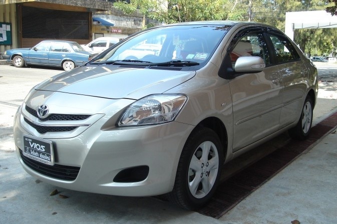 Toyota trieu hoi hon 1.500 xe Vios va Altis tai VN vi loi tui khi hinh anh