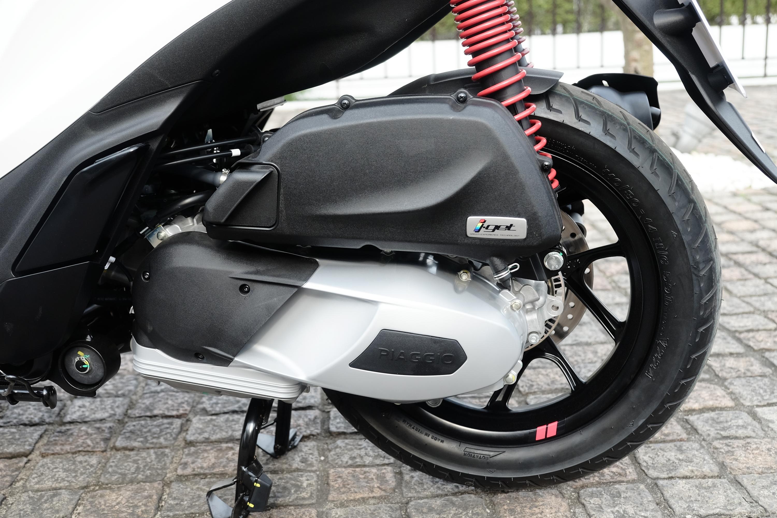 So sanh Piaggio Medley 2020 và SH 2020 ảnh 11 So sanh Piaggio Medley 2020 va SH 2020 anh 11