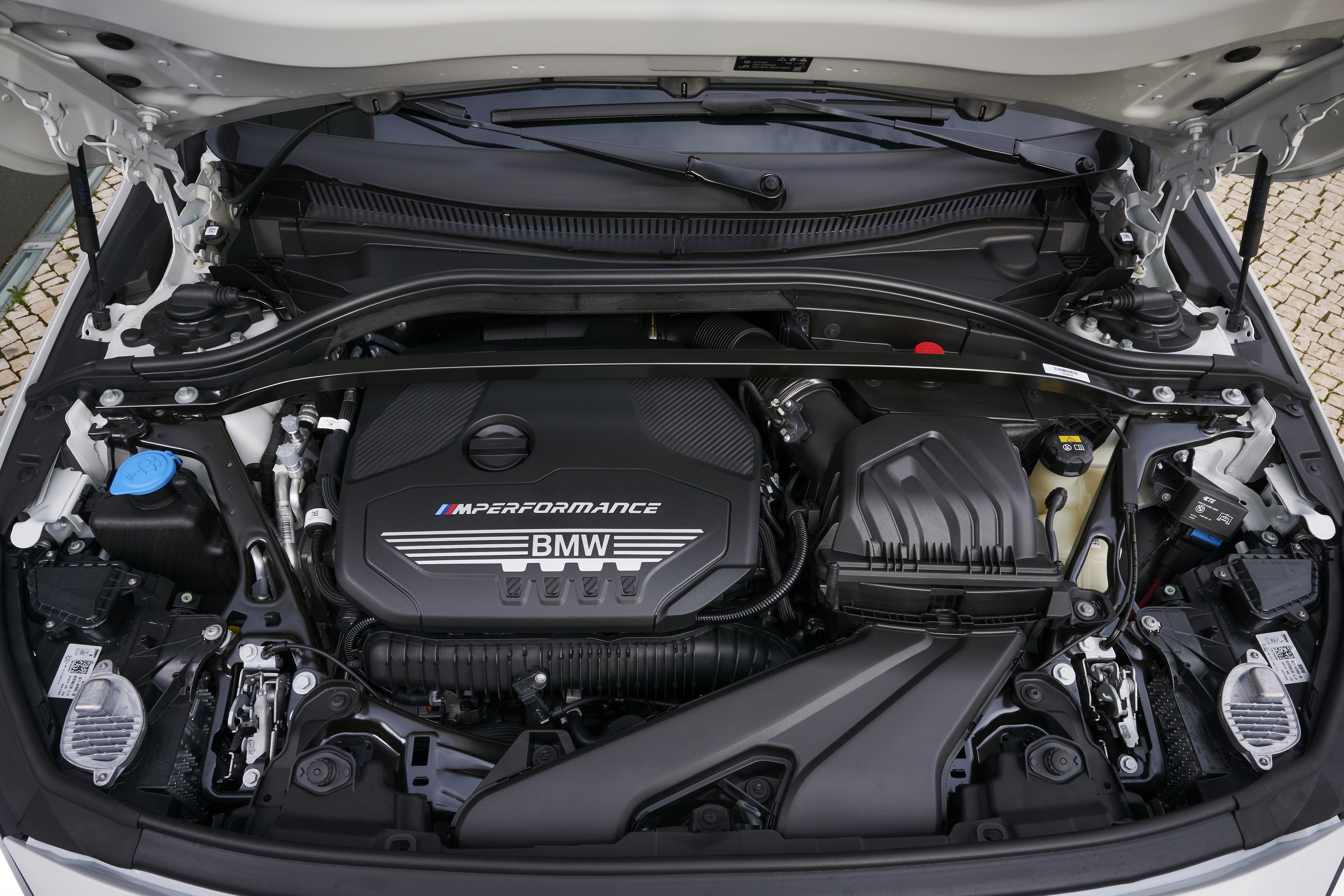 BMW 2-Series Gran Coupe ra mắt ảnh 9 BMW 2-Series Gran Coupe ra mat anh 9