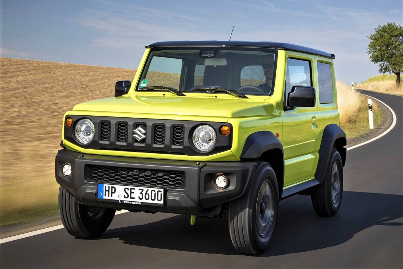 Suzuki Jimny tang cuong san xuat do nhu cau qua cao hinh anh