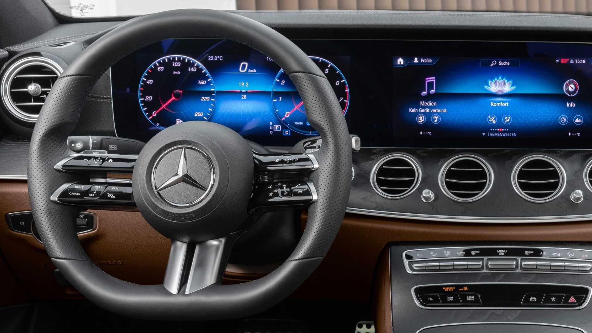 Mercedes-Benz ra mắt E-Class 2020 ảnh 6 Mercedes-Benz ra mat E-Class 2020 anh 6