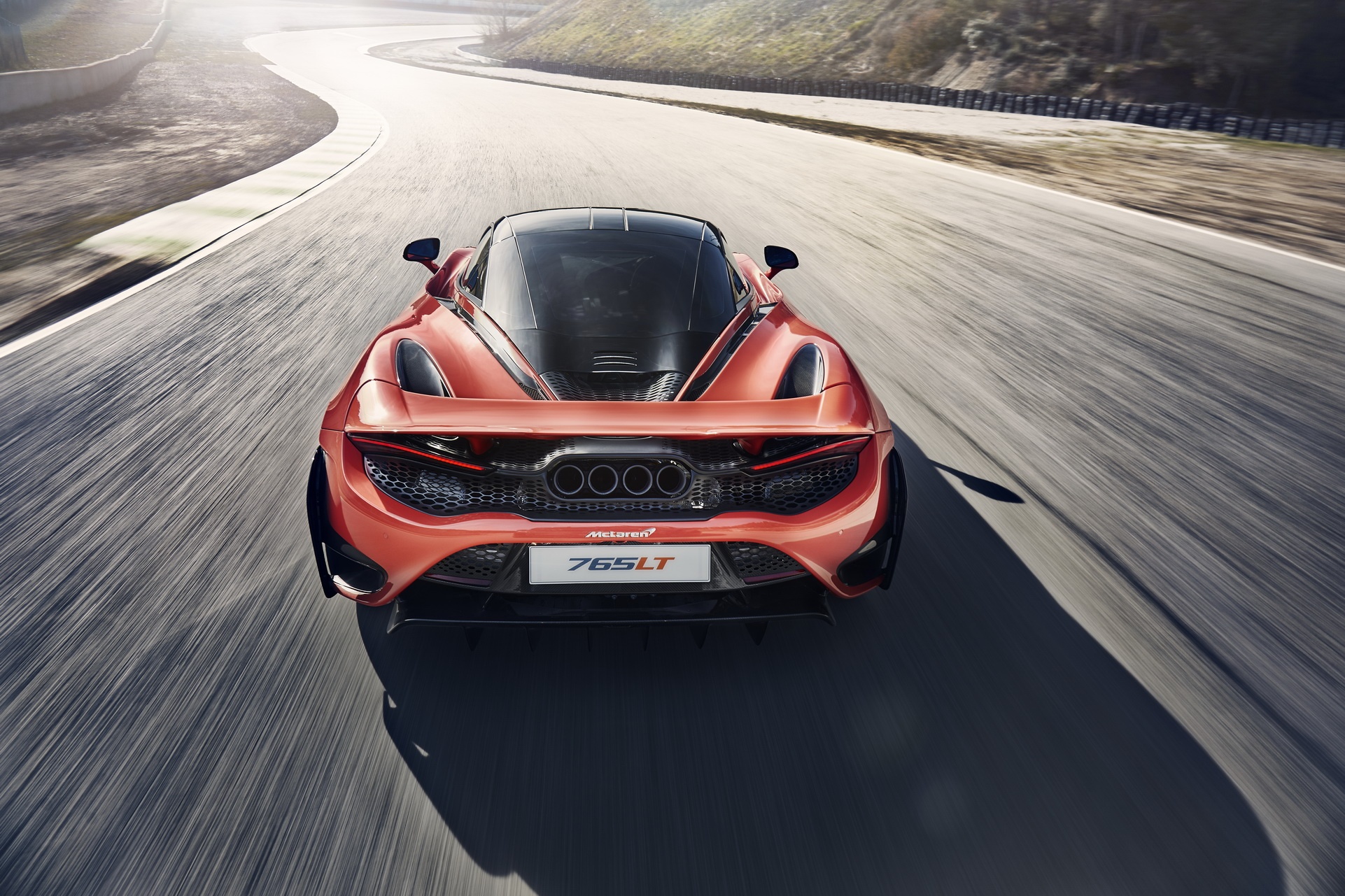 McLaren 765LT ra mat anh 13