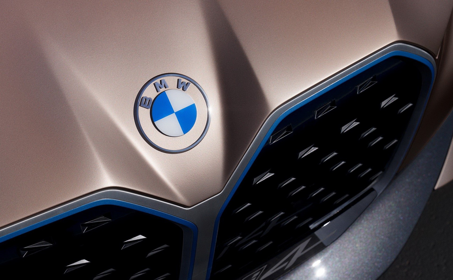 BMW ven man mau Concept i4 anh 4