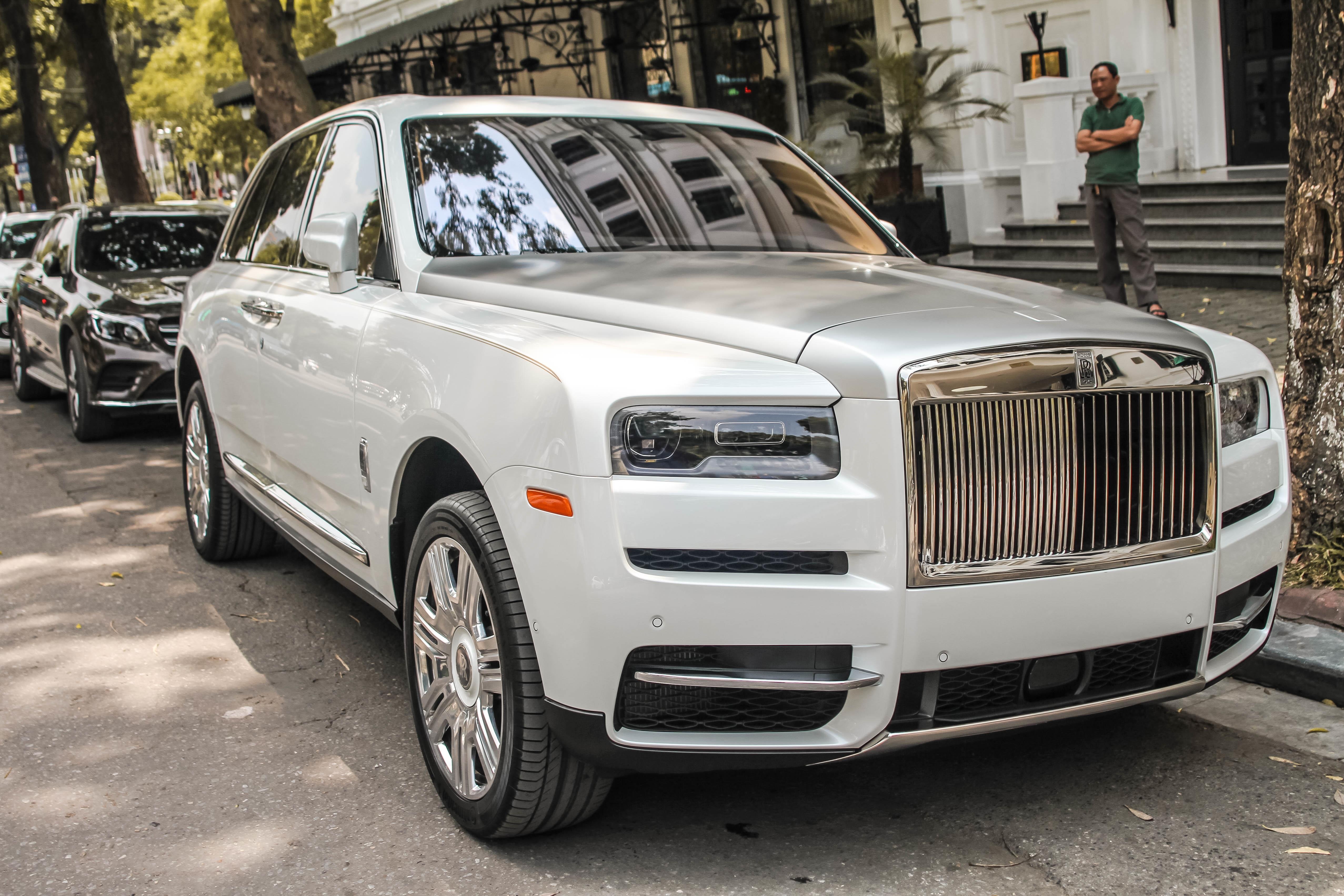 Rolls-Royce Cullinan dau tien Viet Nam anh 2
