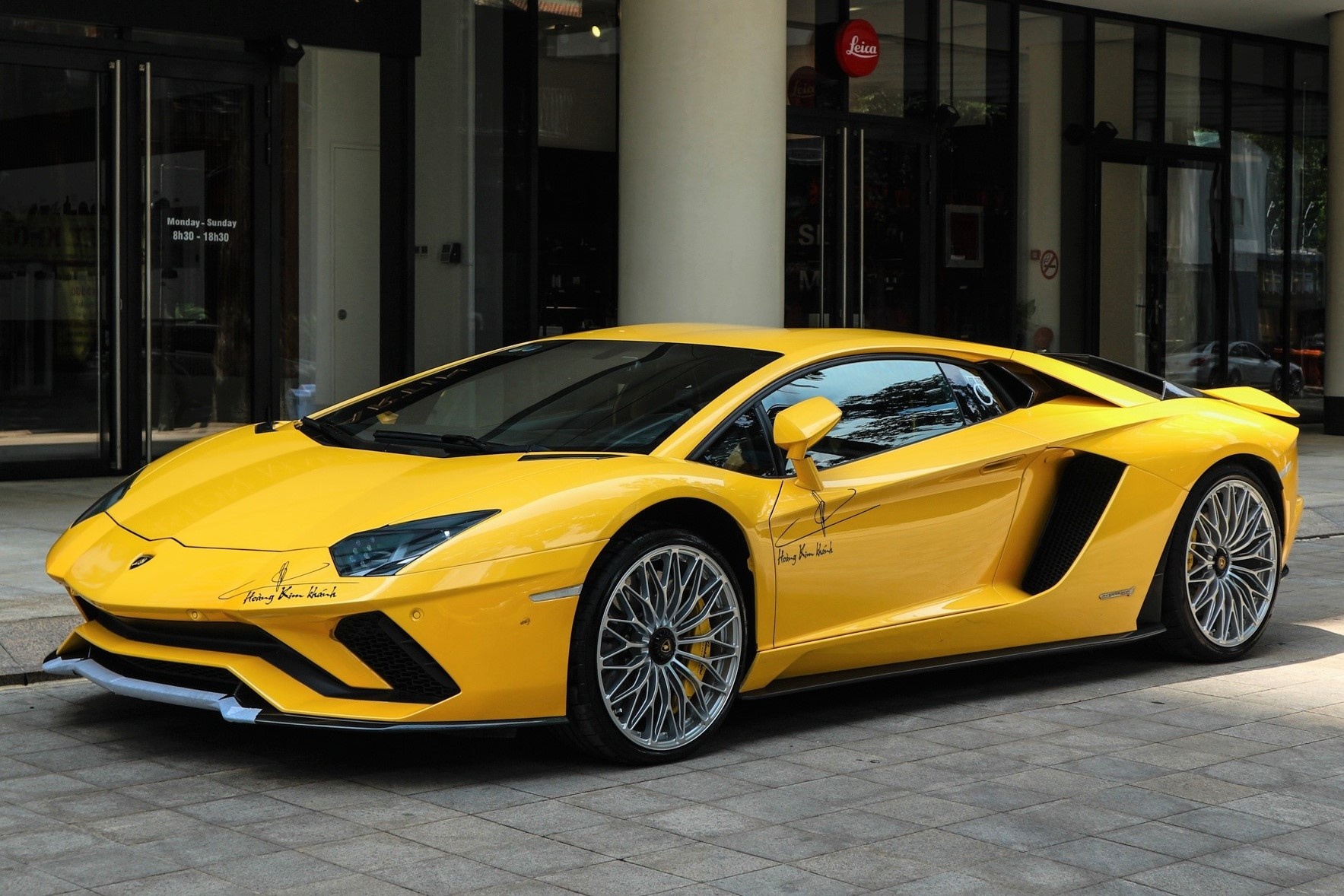 Nhung chiec xe dat gia nhat Viet Nam anh 1