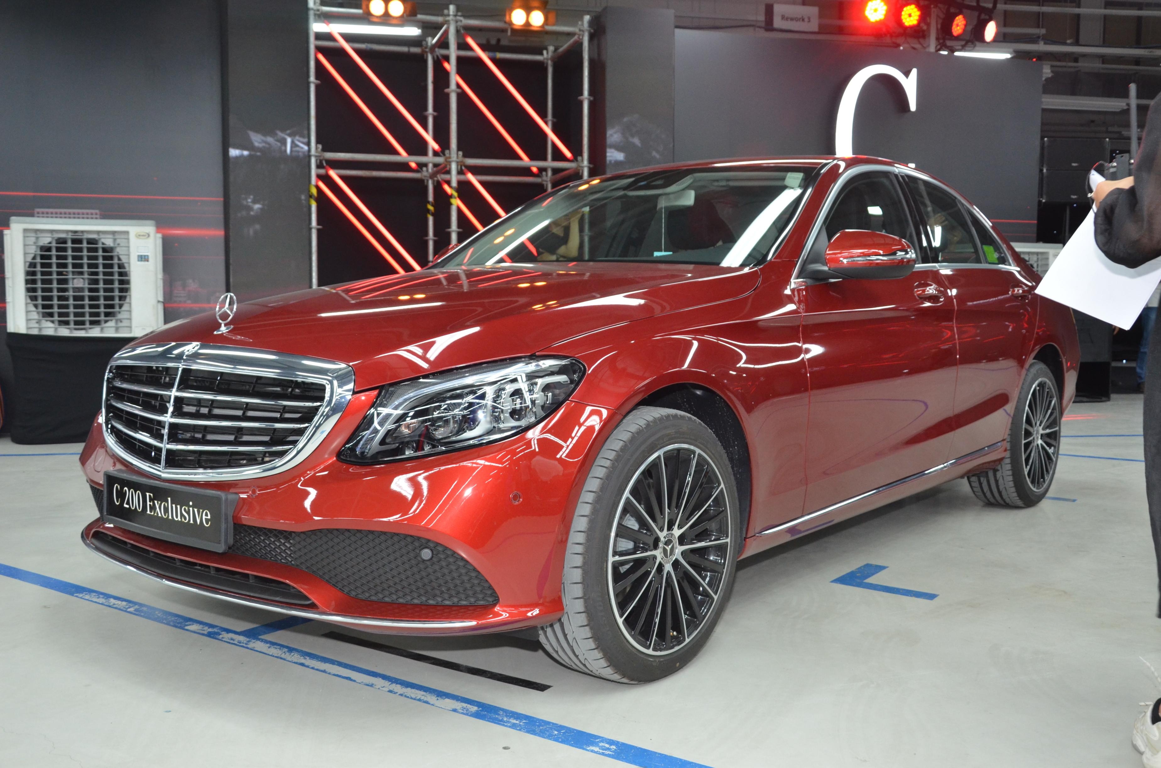 Mercedes-Benz giới thiệu 6 mẫu xe mới tại VN ảnh 7 Mercedes-Benz gioi thieu 6 mau xe moi tai VN anh 7