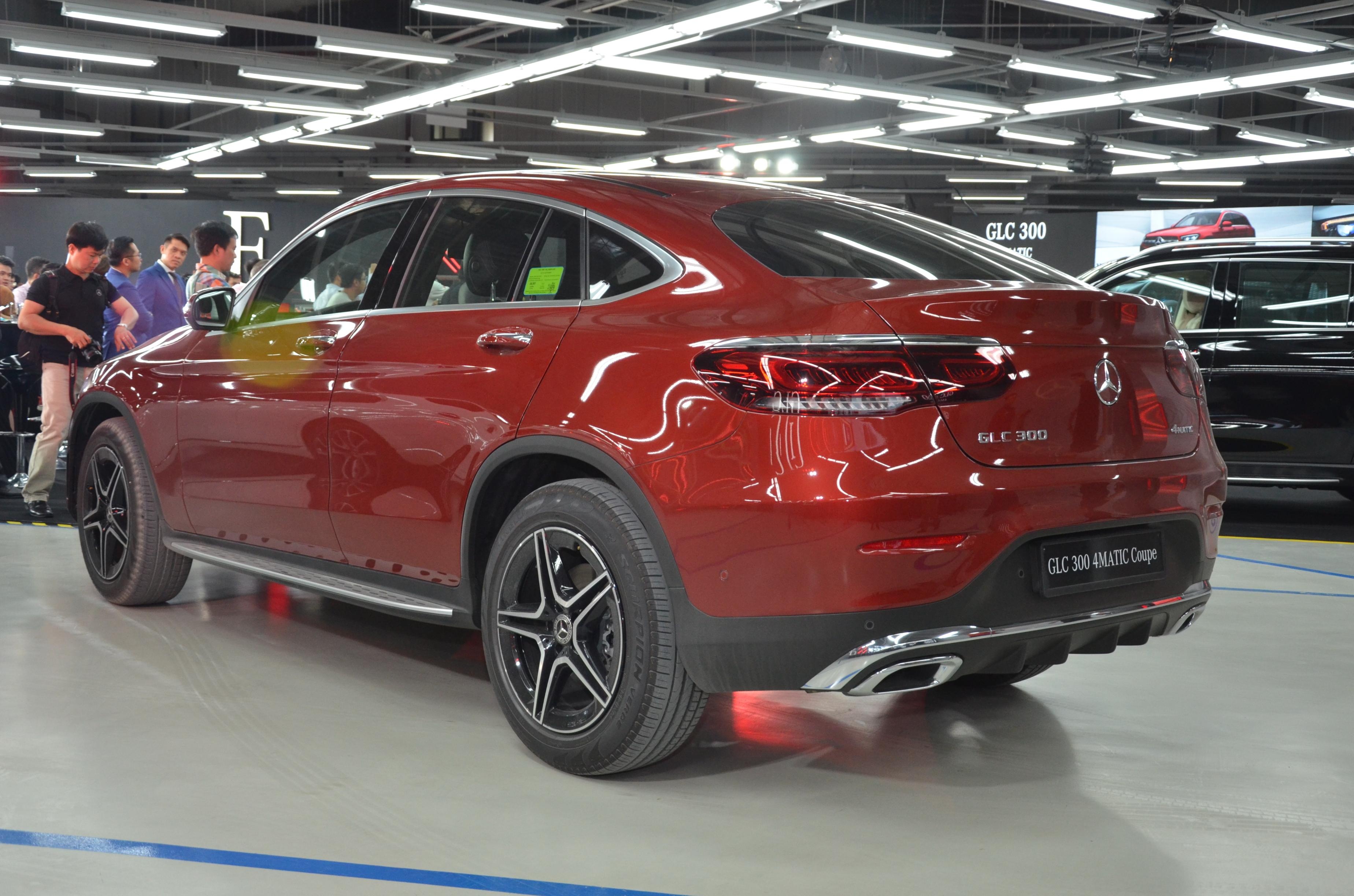 Mercedes-Benz giới thiệu 6 mẫu xe mới tại VN ảnh 15 Mercedes-Benz gioi thieu 6 mau xe moi tai VN anh 15