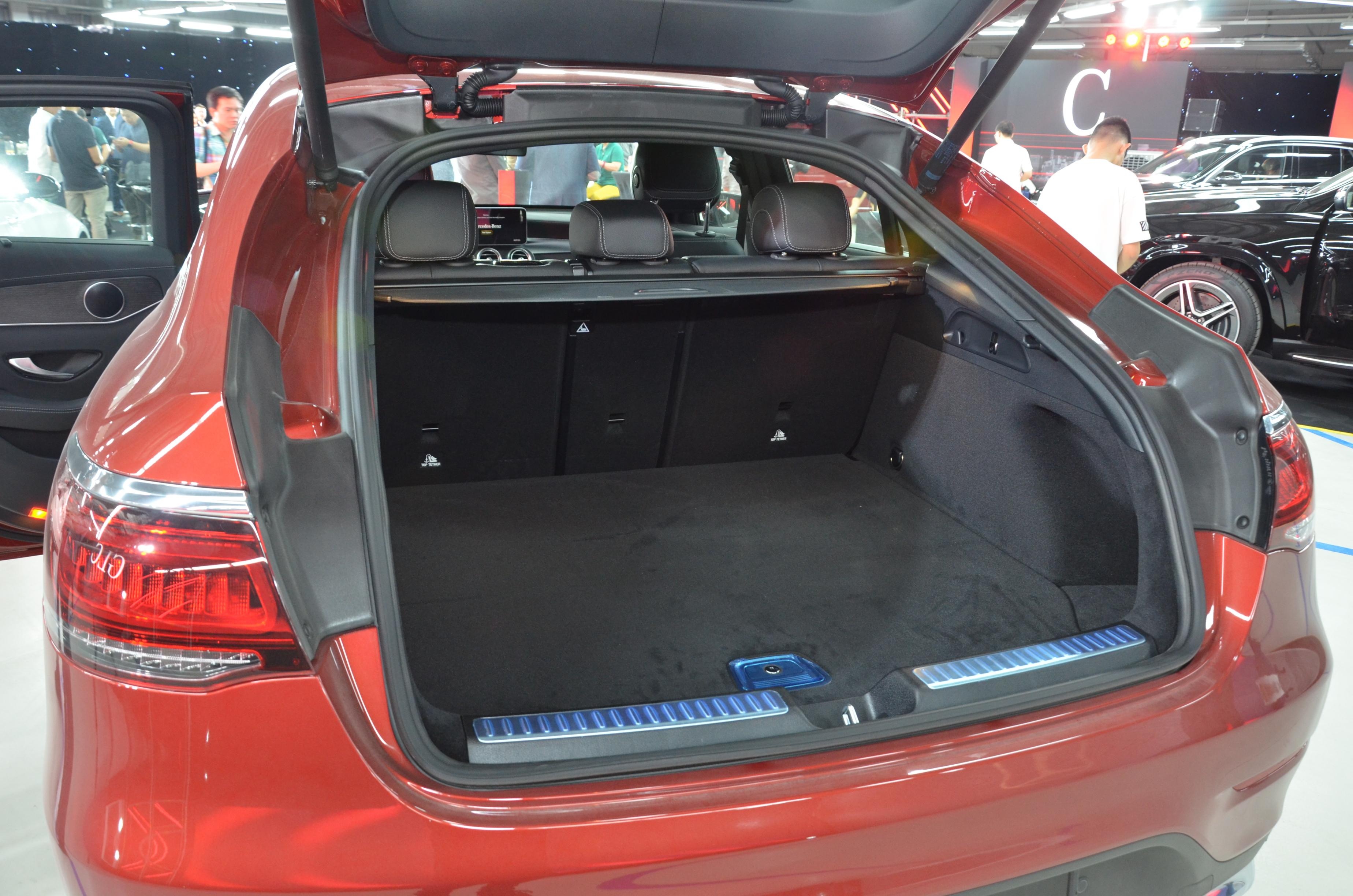 Mercedes-Benz giới thiệu 6 mẫu xe mới tại VN ảnh 19 Mercedes-Benz gioi thieu 6 mau xe moi tai VN anh 19