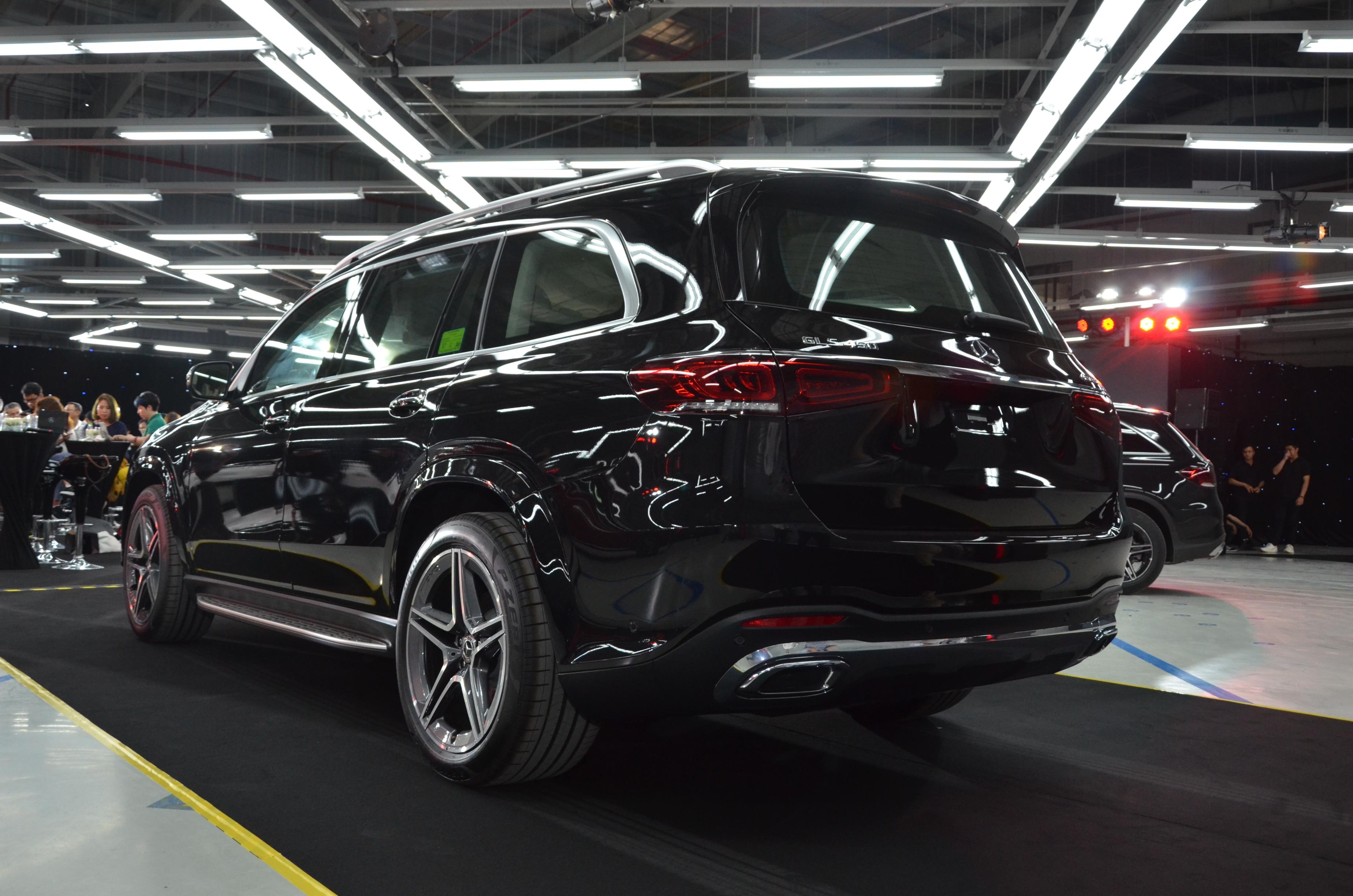 Mercedes-Benz giới thiệu 6 mẫu xe mới tại VN ảnh 21 Mercedes-Benz gioi thieu 6 mau xe moi tai VN anh 21