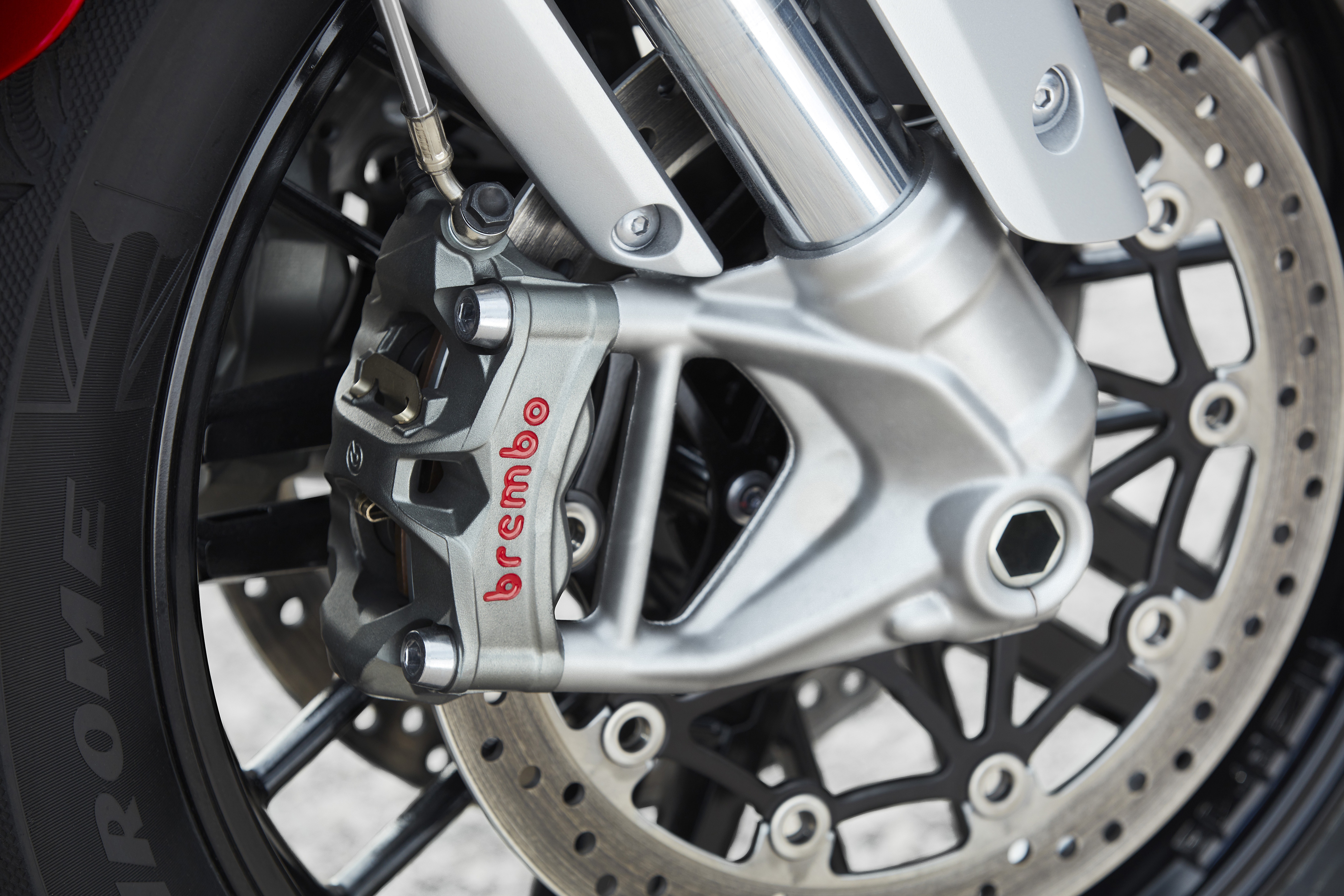 Triumph Rocket 3 ra mắt Malaysia ảnh 9 Triumph Rocket 3 ra mat Malaysia anh 9
