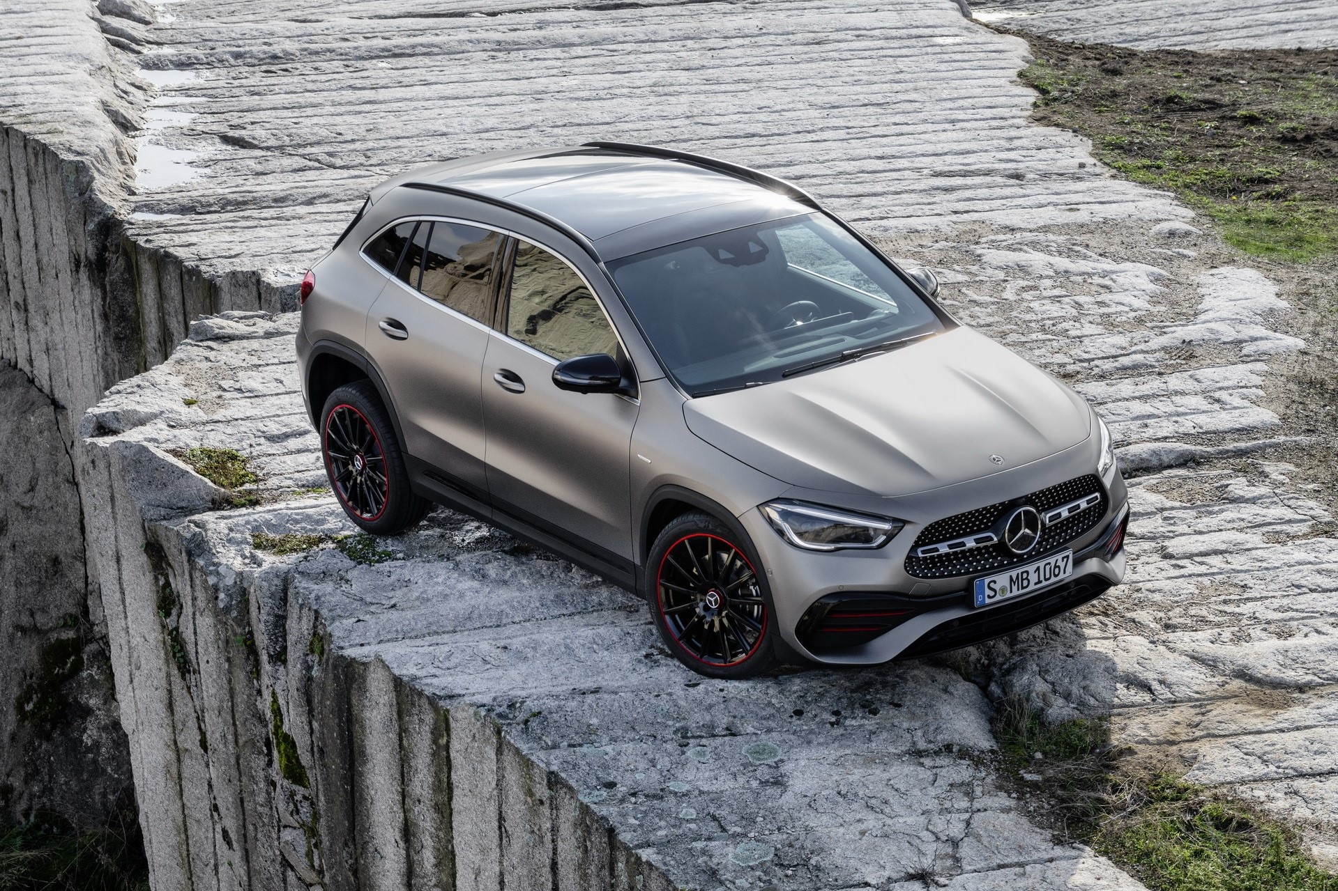 Mercedes-Benz GLA the he moi anh 8