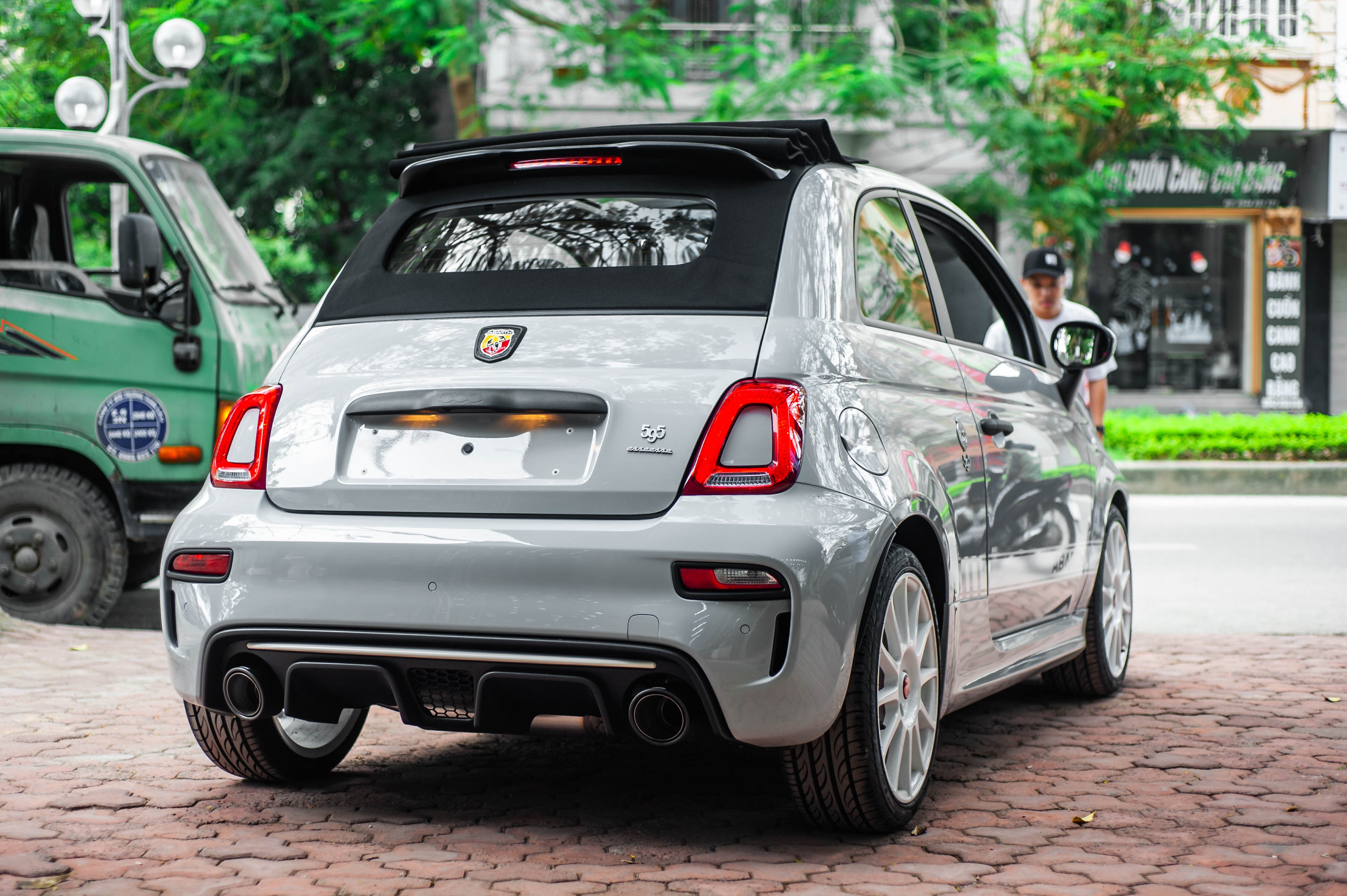 Chi tiet Fiat 500 Abarth 595 Esseesse anh 5