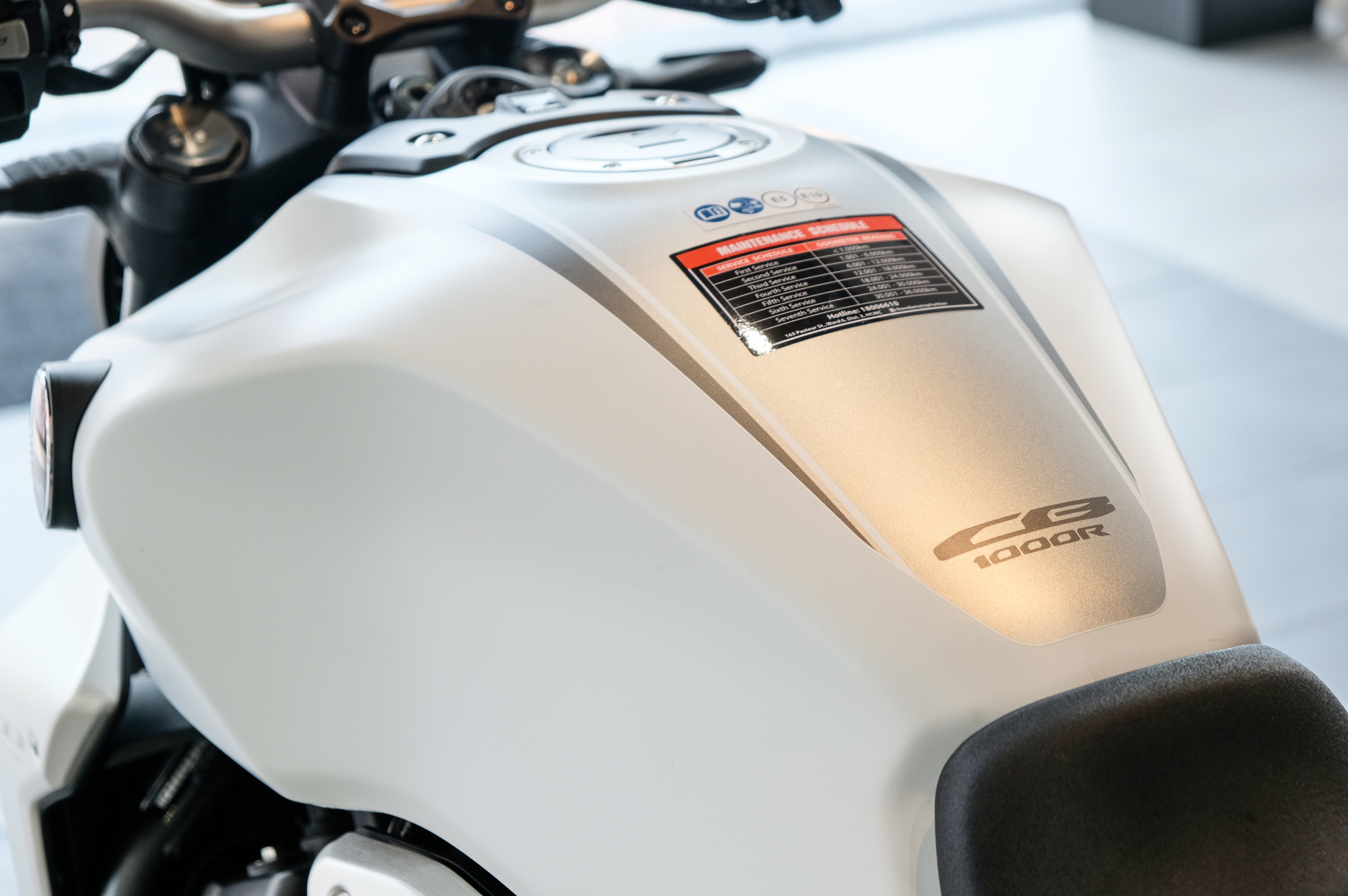 Chi tiet Honda CB1000R 2020 tai VN anh 10