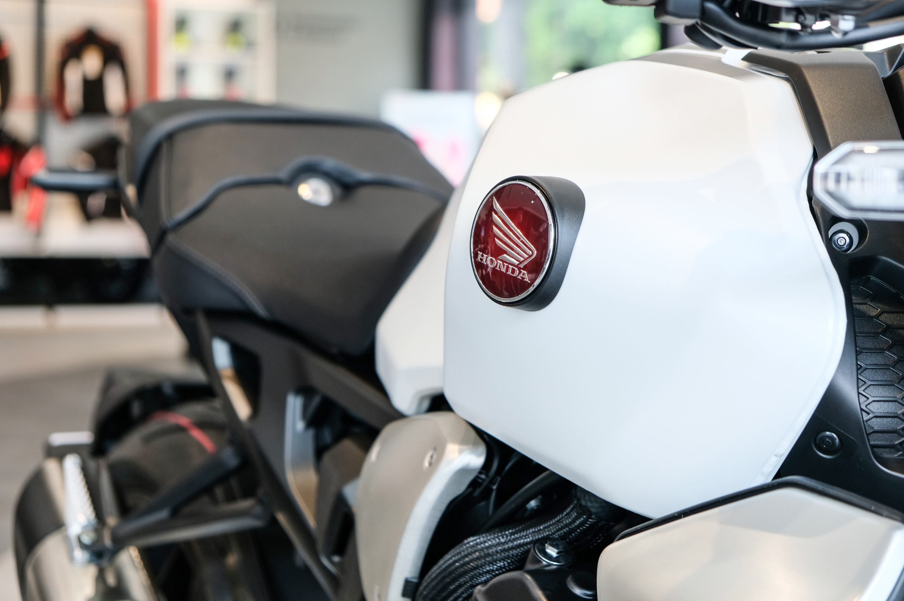 Chi tiet Honda CB1000R 2020 tai VN anh 15