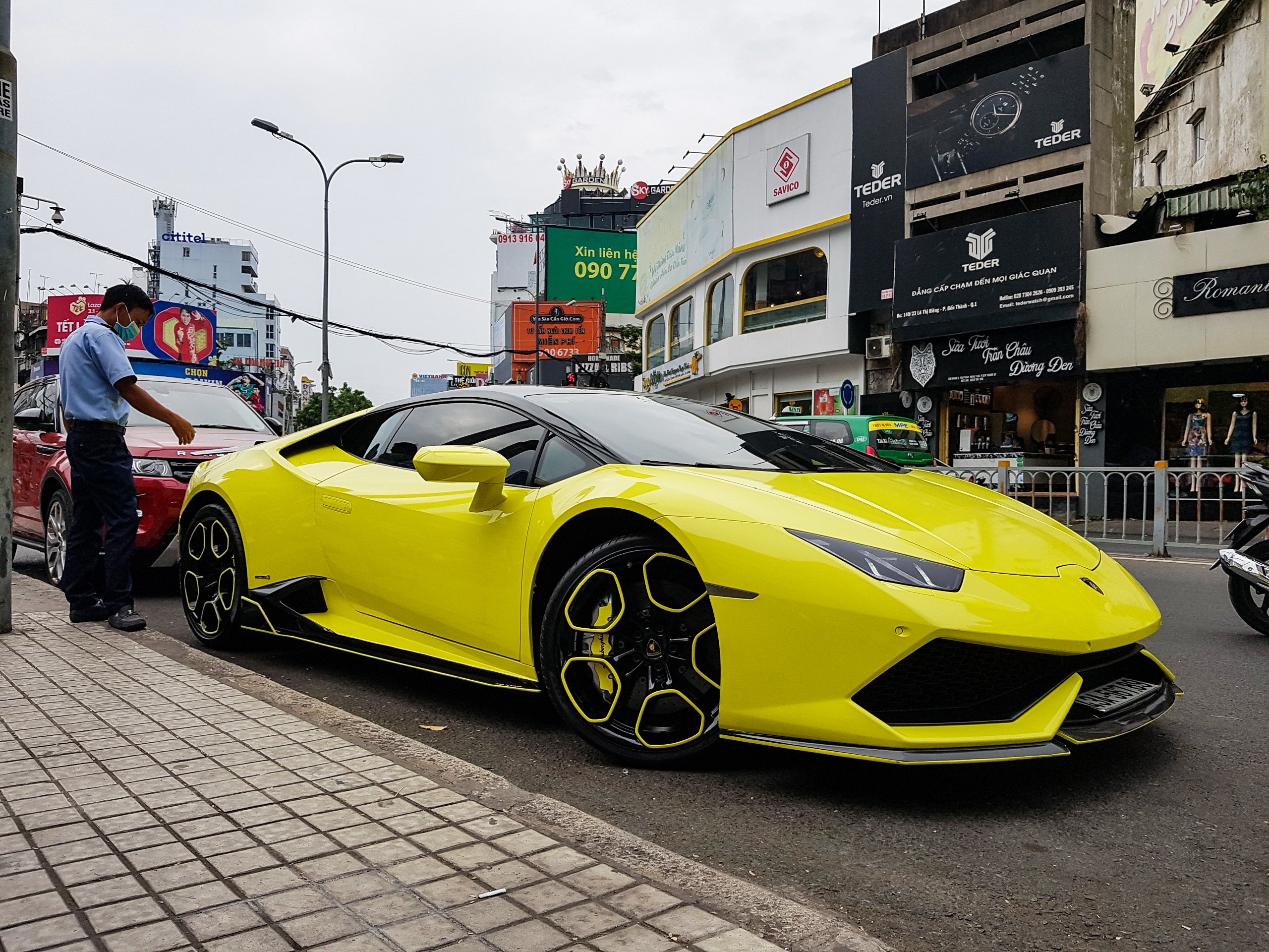 Lamborghini Huracan biển số đẹp ảnh 12 Lamborghini Huracan bien so dep anh 12