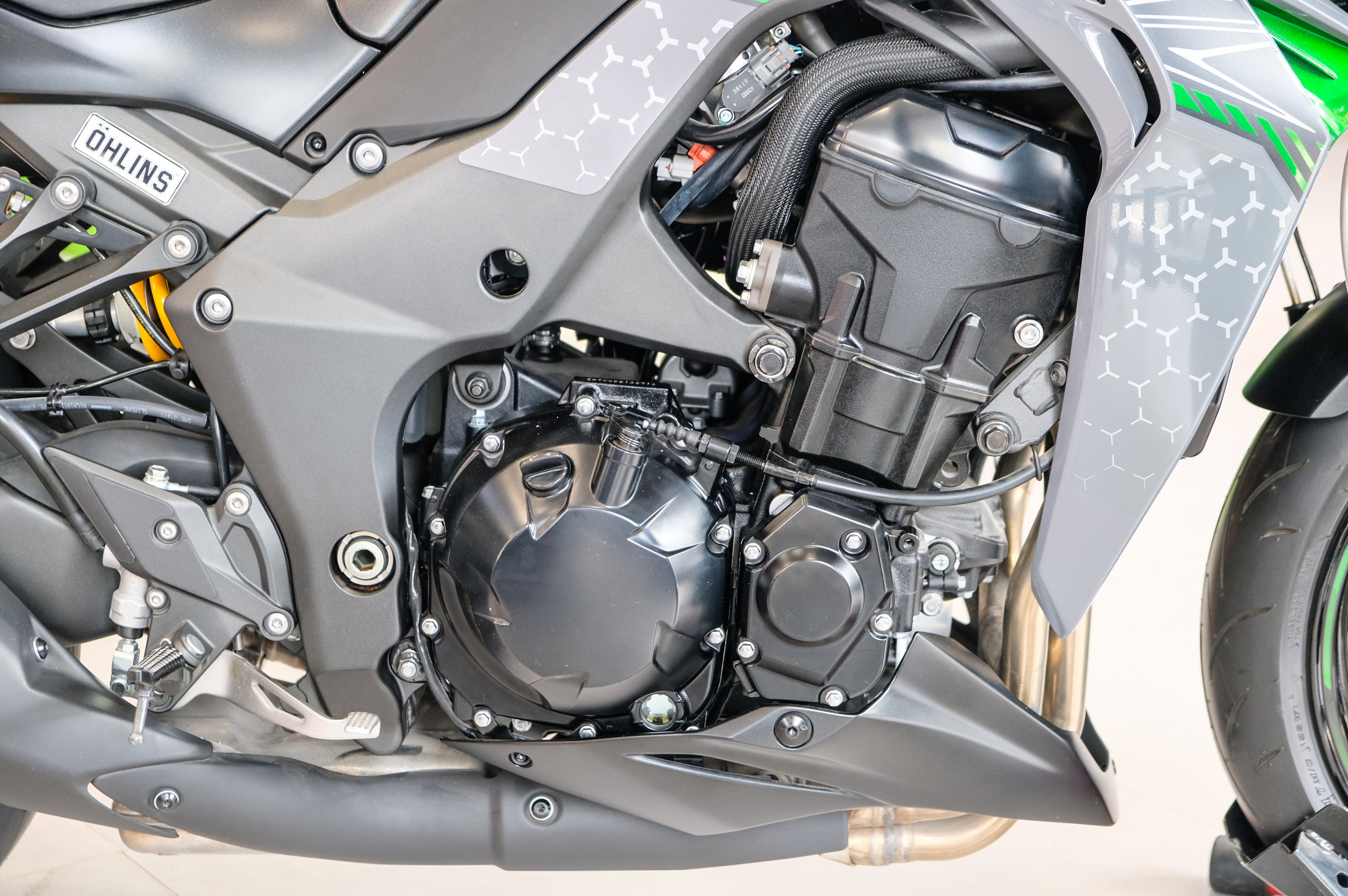 Kawasaki Z1000 2020 ve VN,  tang gia so voi doi cu anh 16