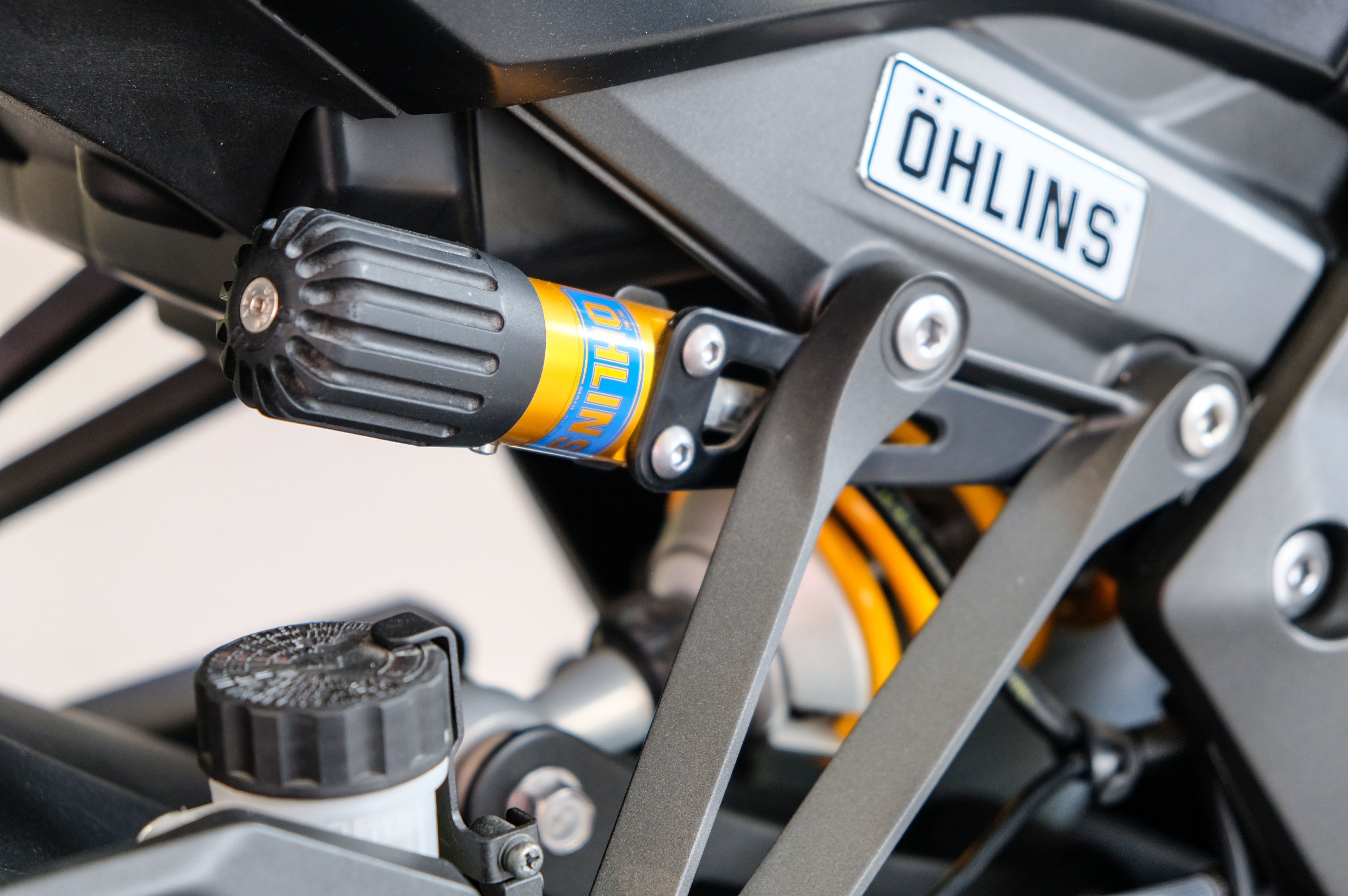 Kawasaki Z1000 2020 ve VN,  tang gia so voi doi cu anh 13