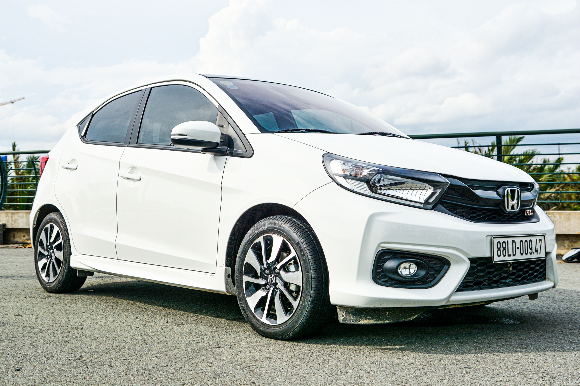 oto dang chu y trong tam gia 500 trieu dong anh 5