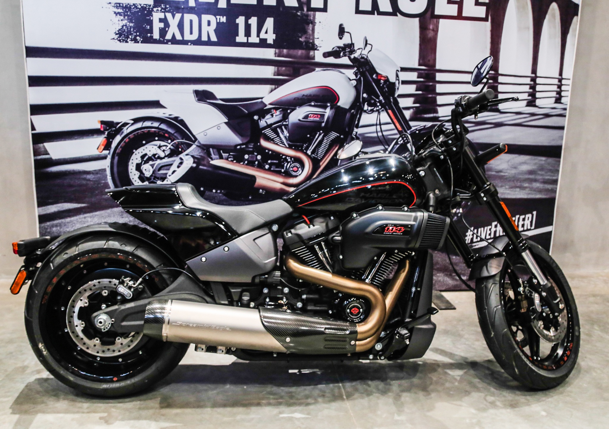 power cruiser phan phoi chinh hang tai Viet Nam anh 3