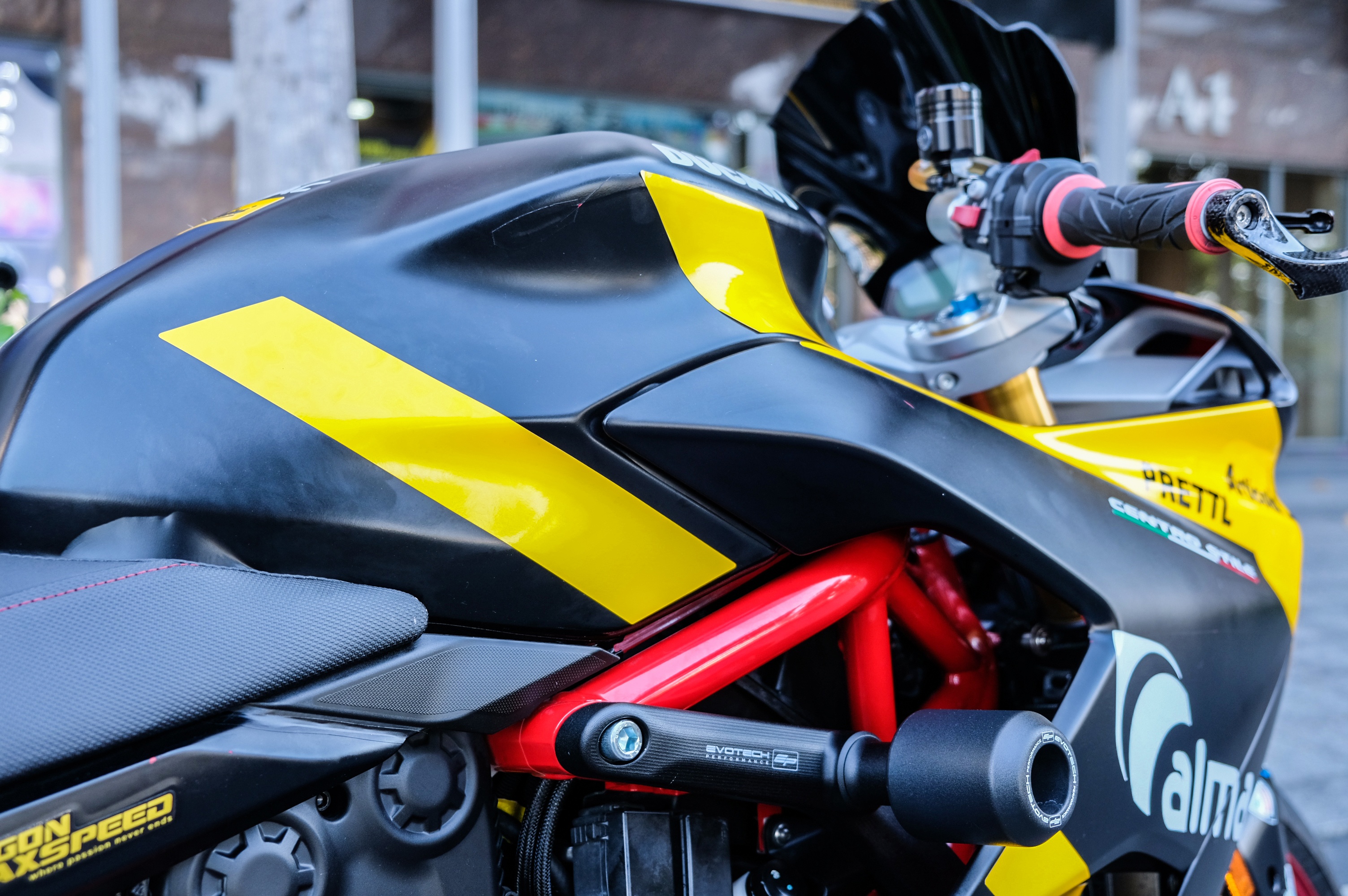 Ducati SuperSport S do 150 trieu anh 10