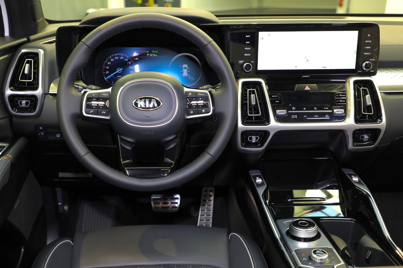 So sánh Kia Sorento và Hyundai Santa Fe ảnh 9 So sanh Kia Sorento va Hyundai Santa Fe anh 9