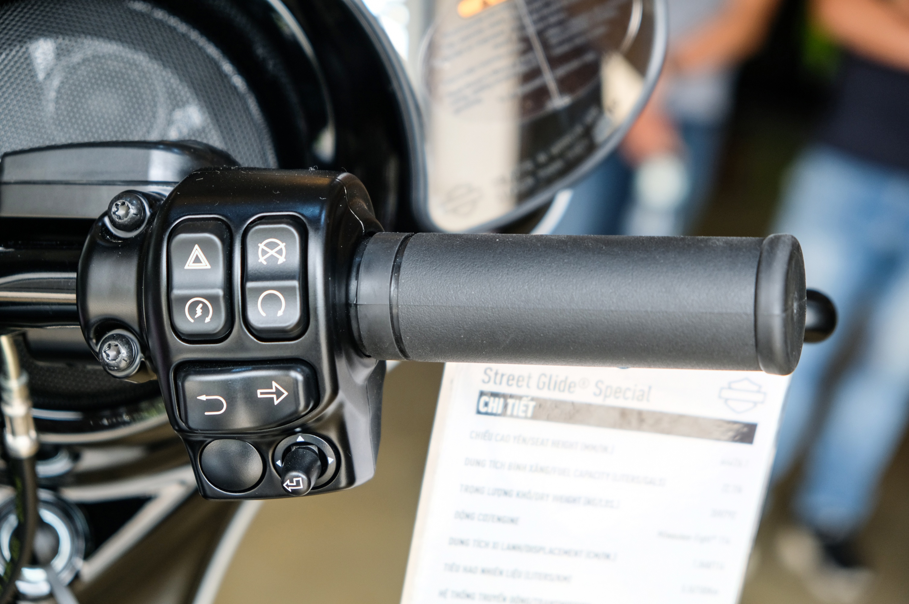 Harley-Davidson Street Glide Special 2020 giá 1 tỷ đồng ảnh 11 Harley-Davidson Street Glide Special 2020 gia 1 ty dong anh 11