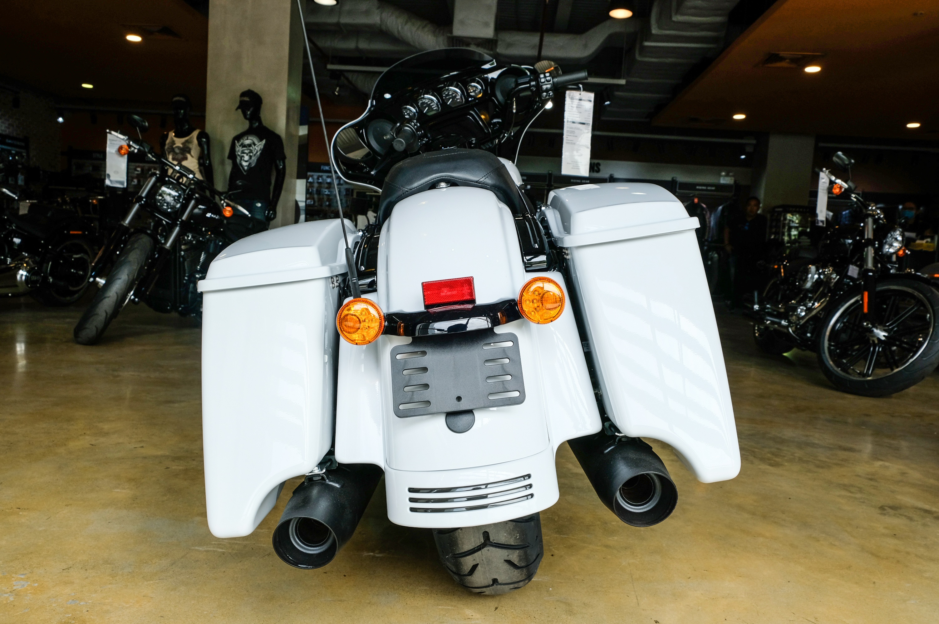 xe touring tien ty anh 18