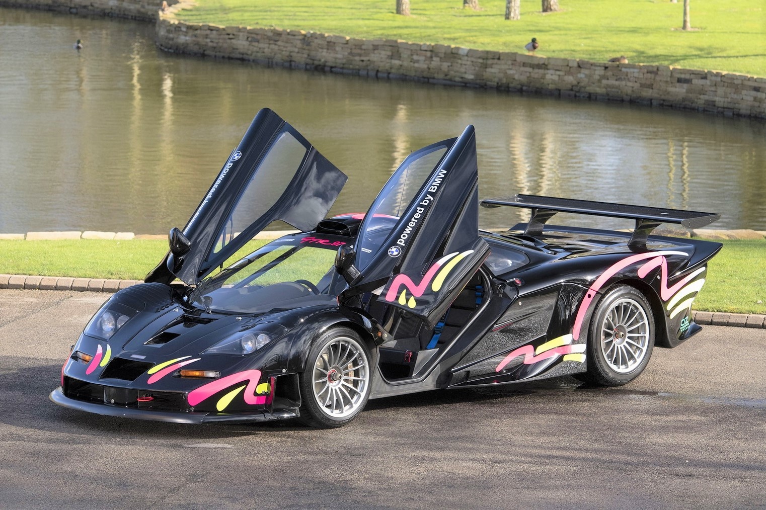 McLaren F1 GTR Longtail gia trieu USD co gi dac biet? hinh anh