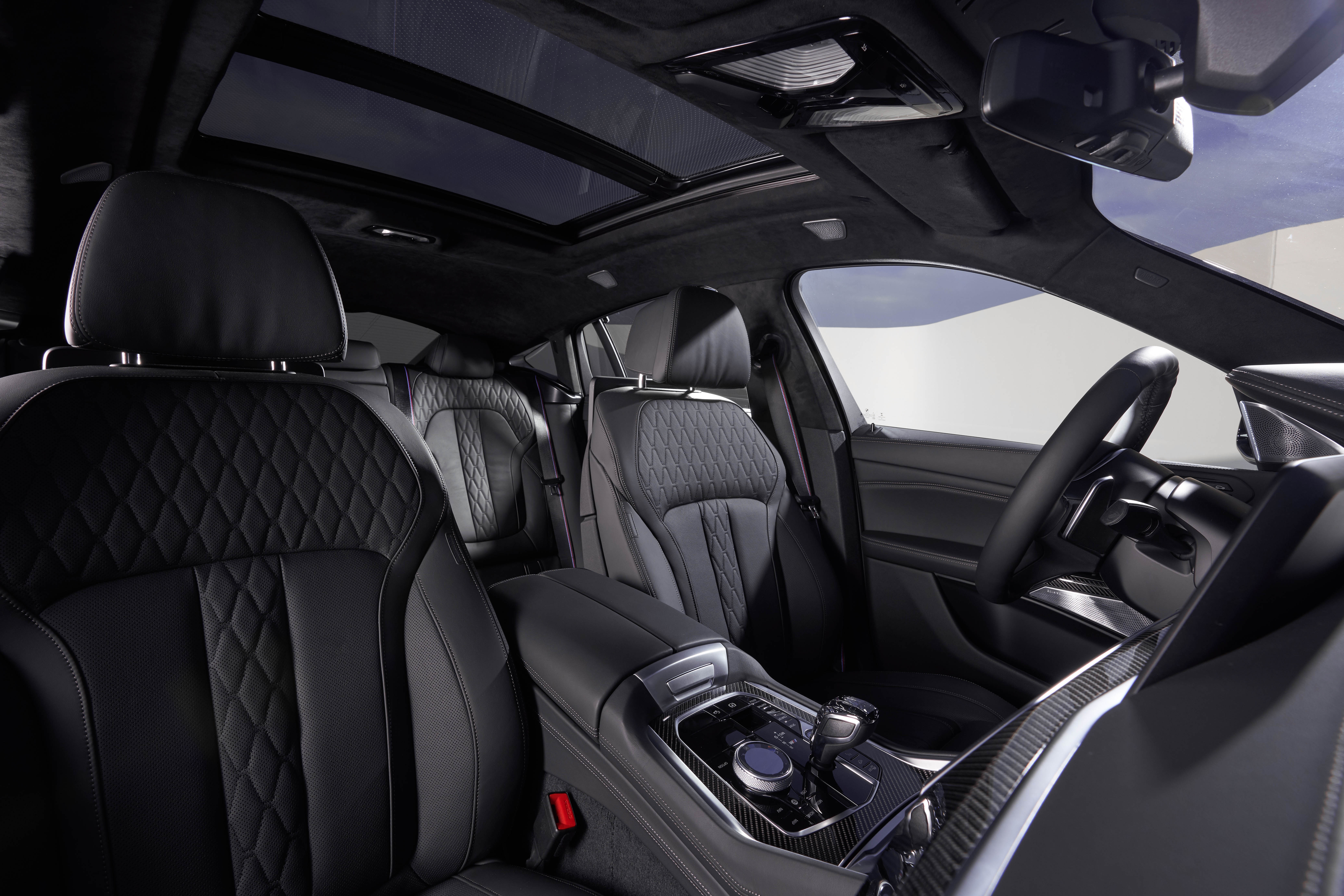 BMW X6 the he moi ra mat tai Thai Lan anh 10