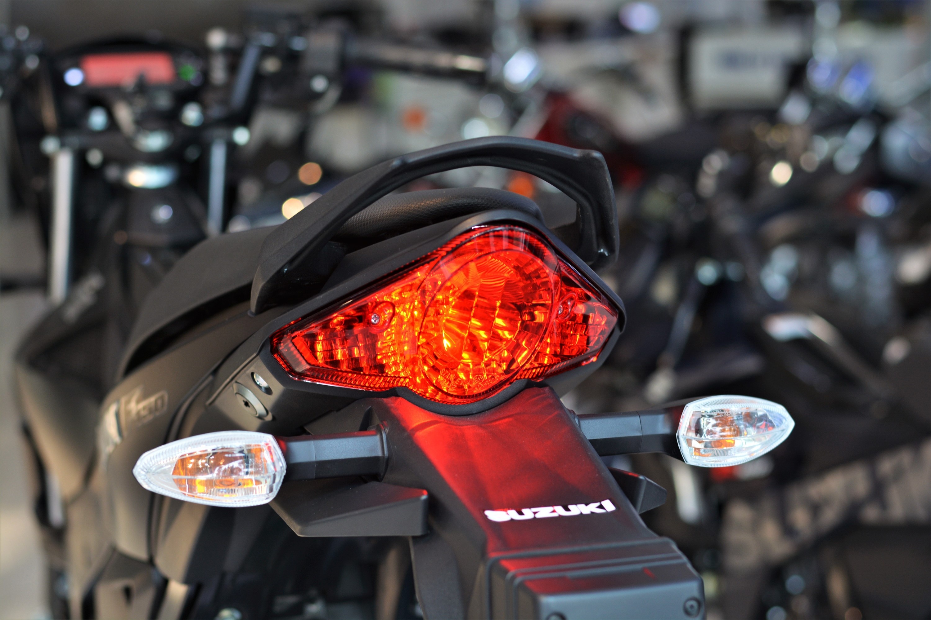 Suzuki phan phoi Satria chinh hang anh 5