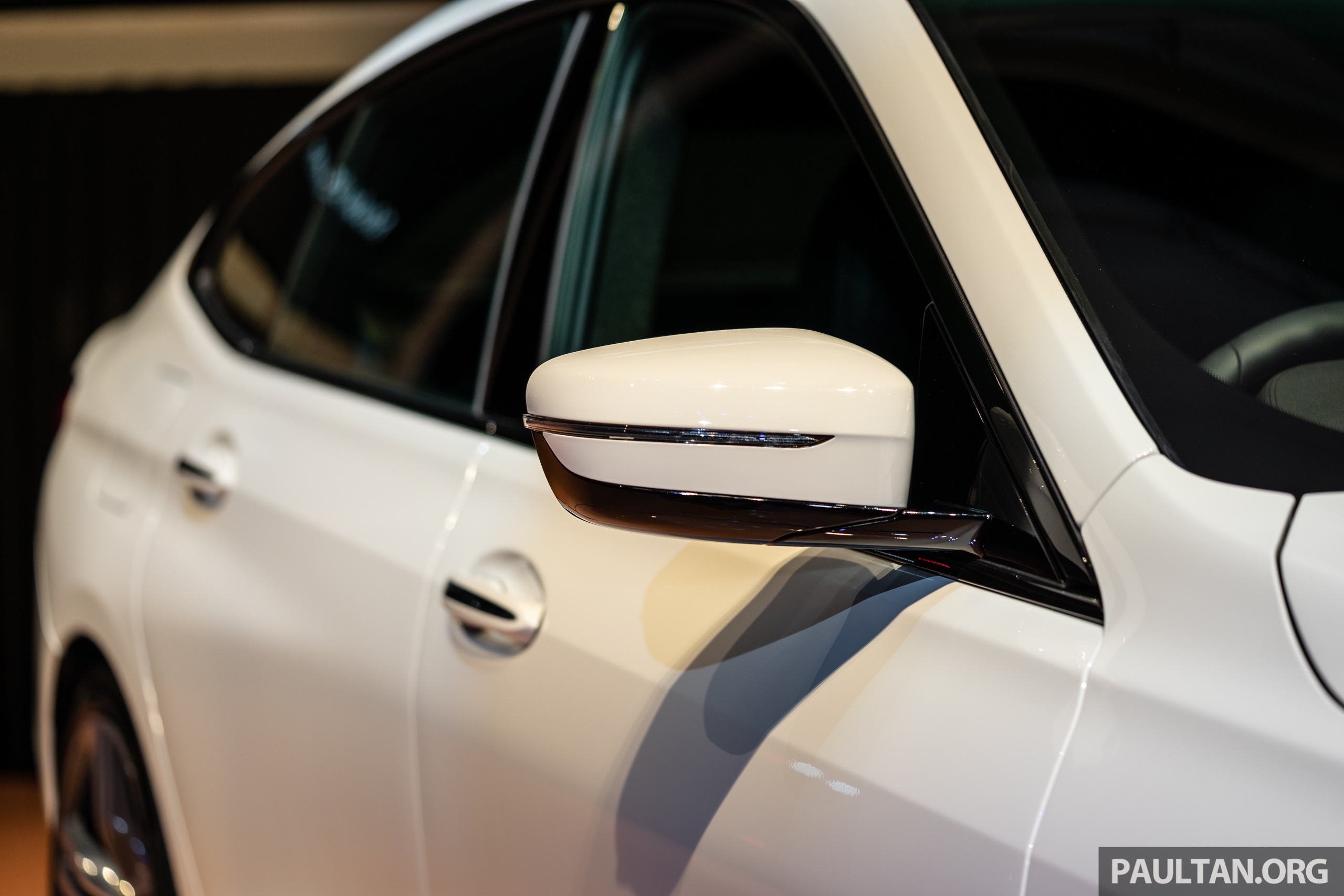 BMW 630i Gran Turismo ra mat tai thi truong Thai Lan anh 6