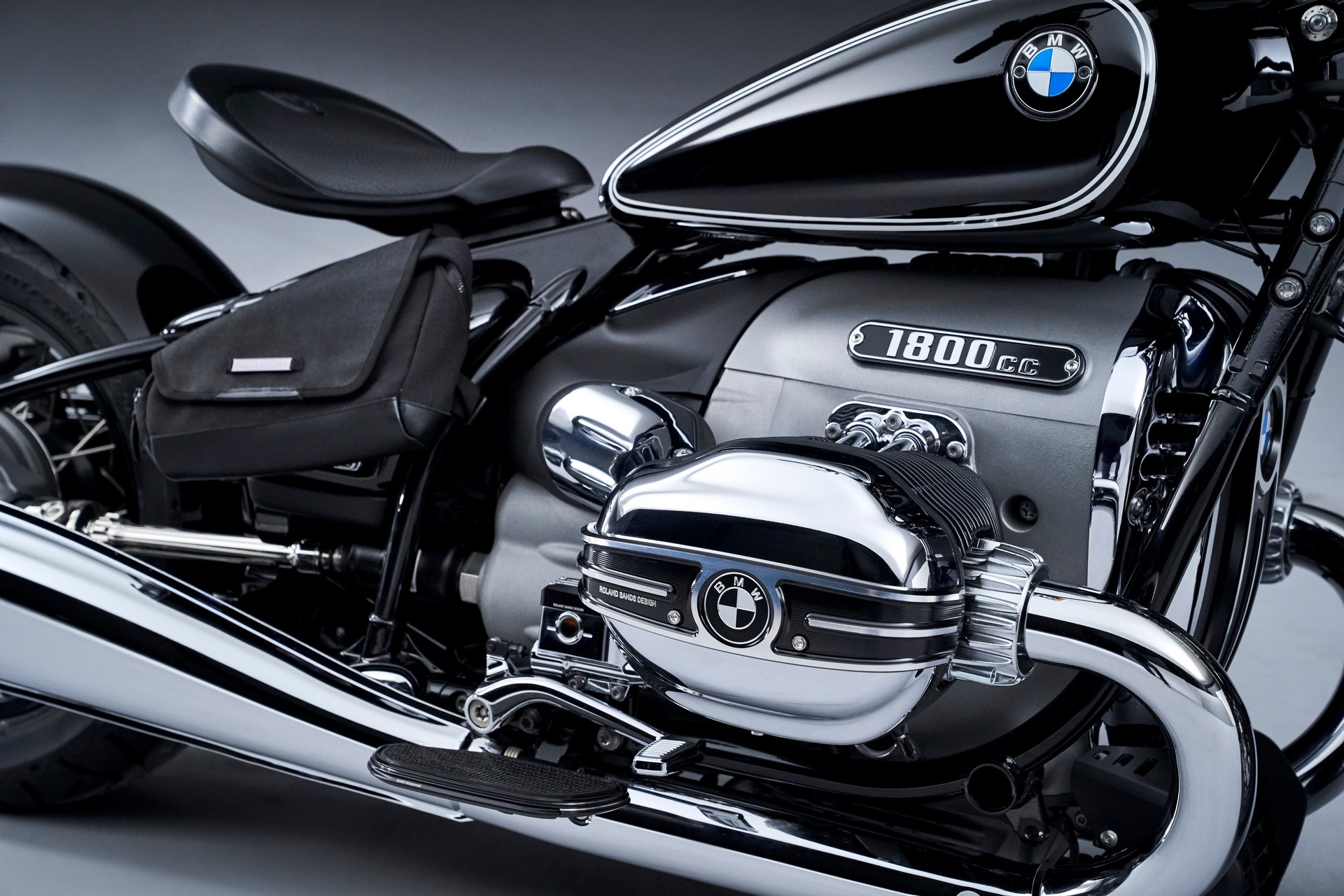BMW ra mat mau cruiser R 18 hoan toan moi anh 3