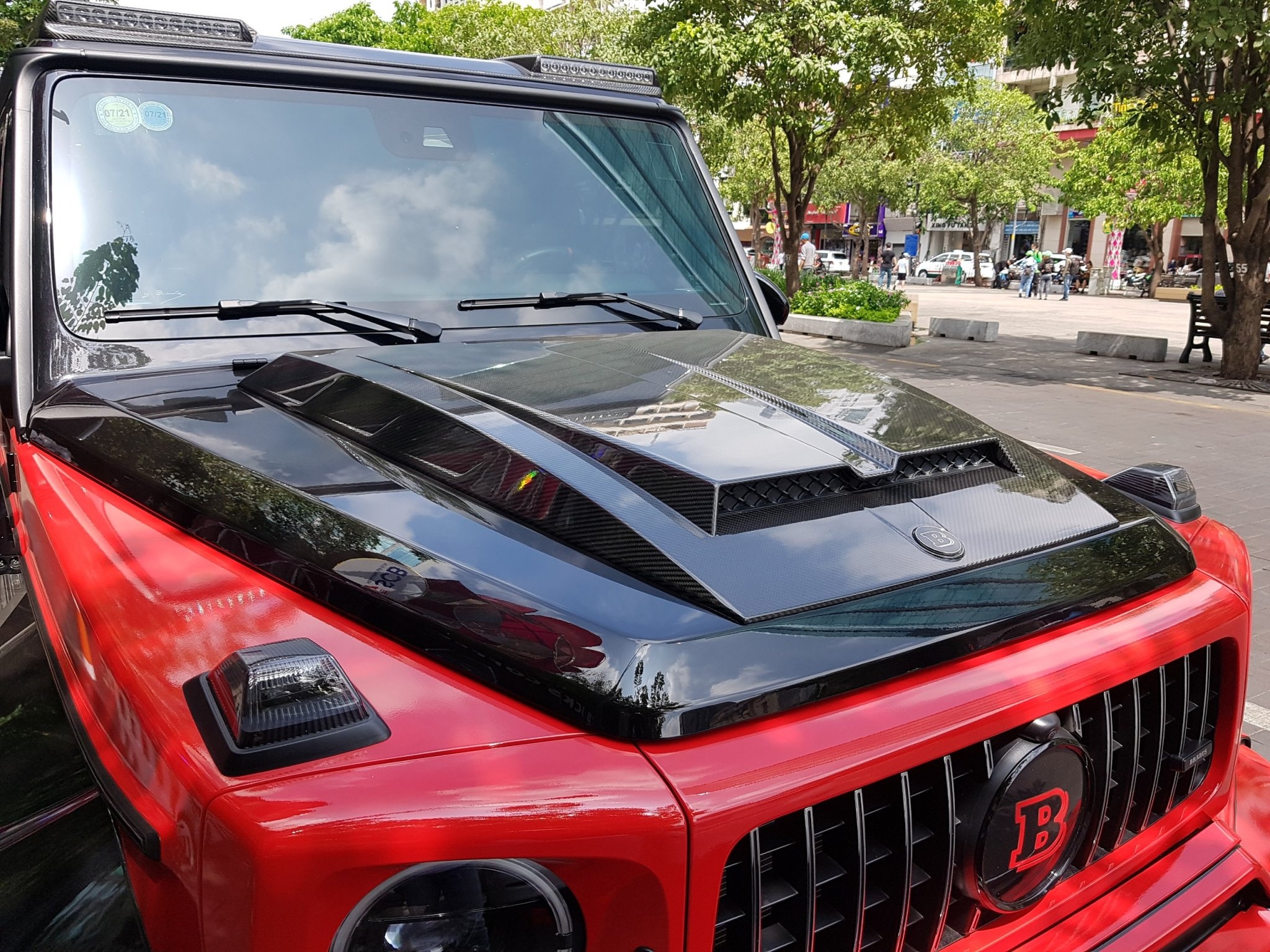 Mercedes-AMG G 63 voi goi do Brabus anh 7