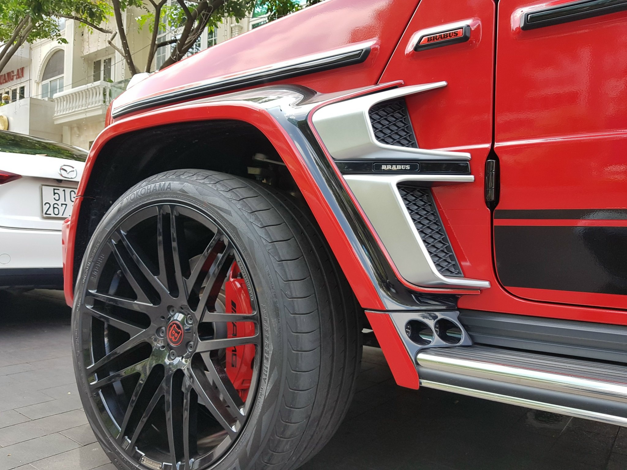 Mercedes-AMG G 63 voi goi do Brabus anh 13