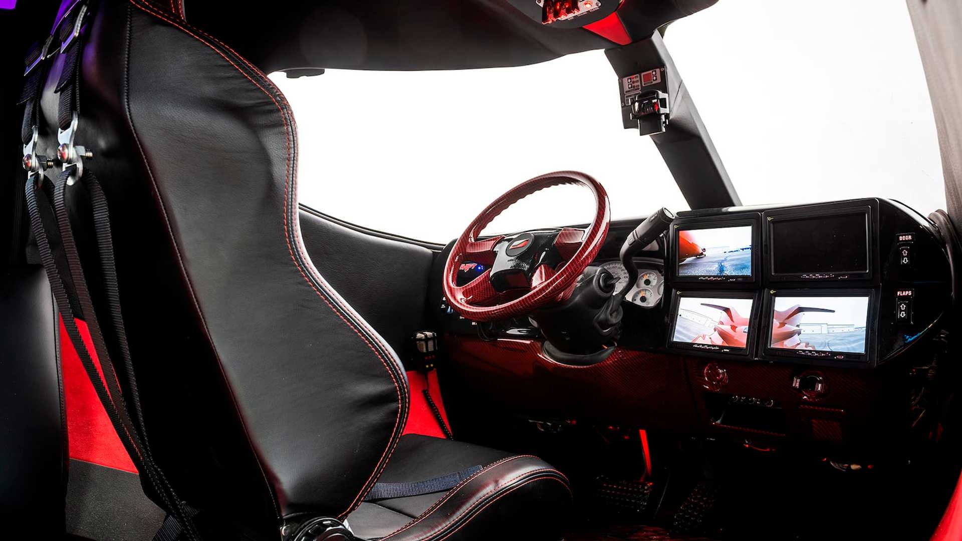 Xe lai may bay gia trieu USD anh 8