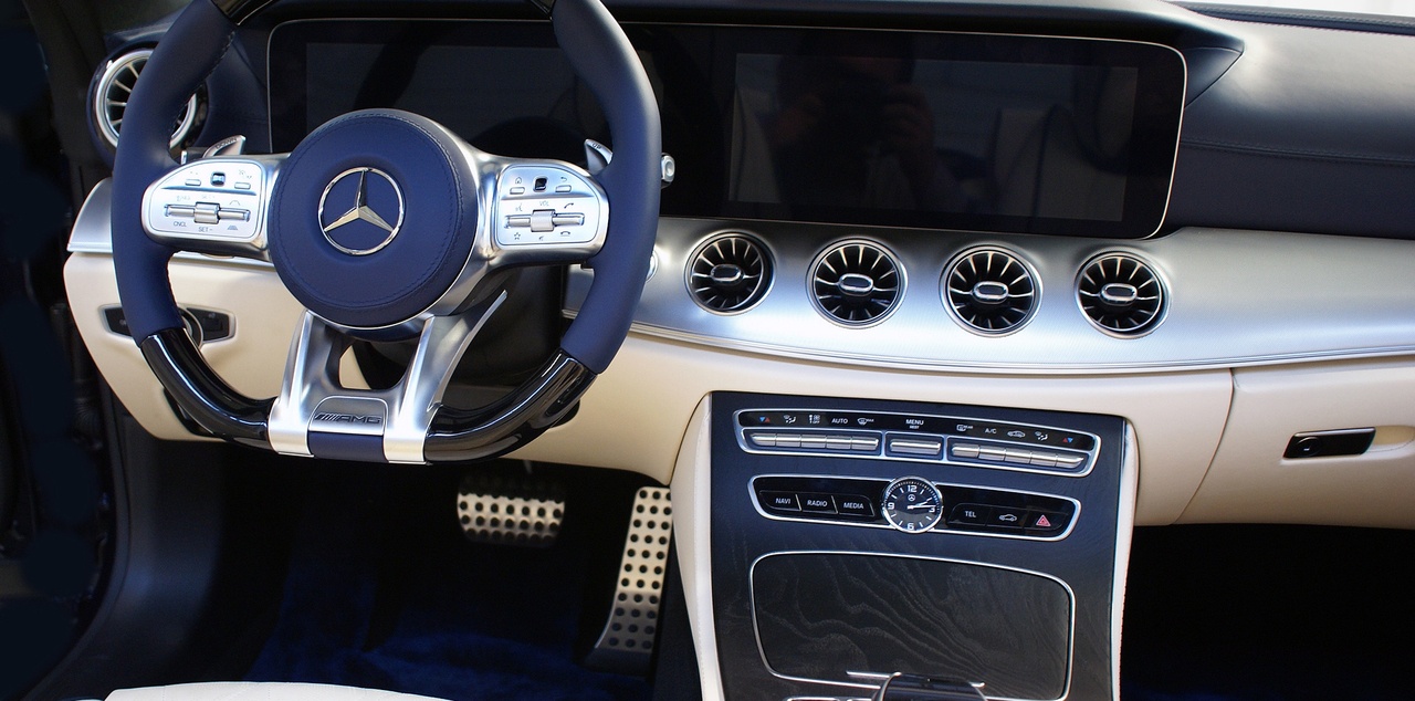 Mercedes-AMG E53 Cabriolet sang trong hon boi Hofele anh 10