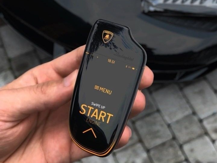 Phan biet keyless entry va smartkey anh 2
