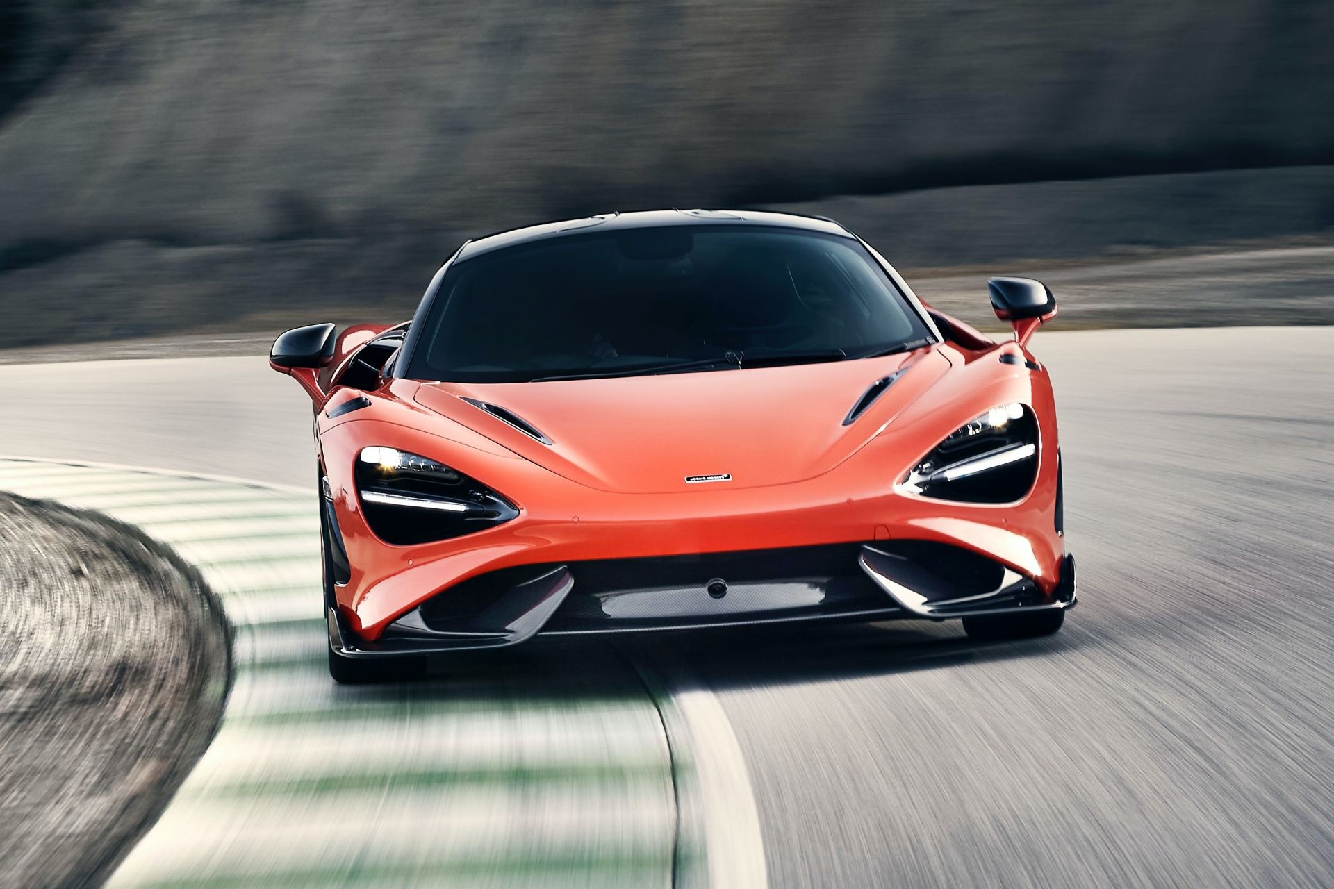 McLaren 765LT đã có giá ảnh 7 McLaren 765LT da co gia anh 7
